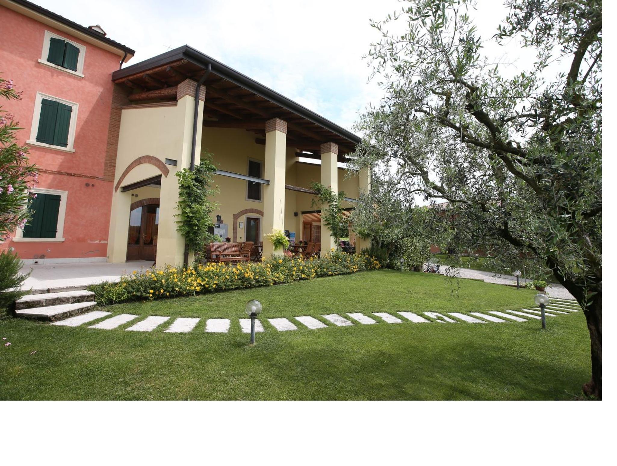 Agriturismo La Palazzina