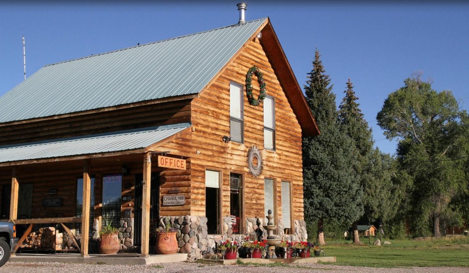 Chama River Bend Lodge