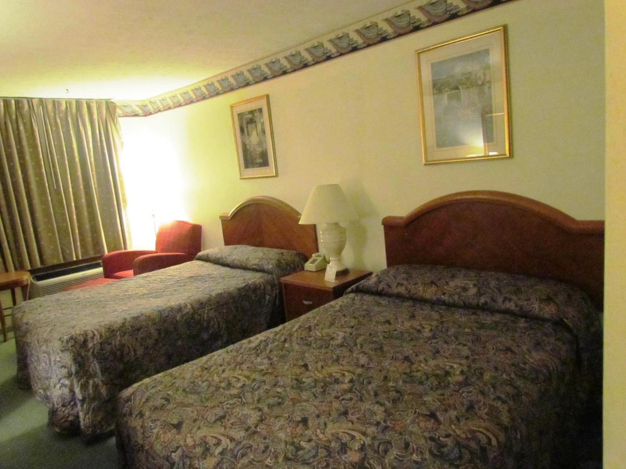 Frankfort Vacations - Travel Inn  Suites - Property Image 5