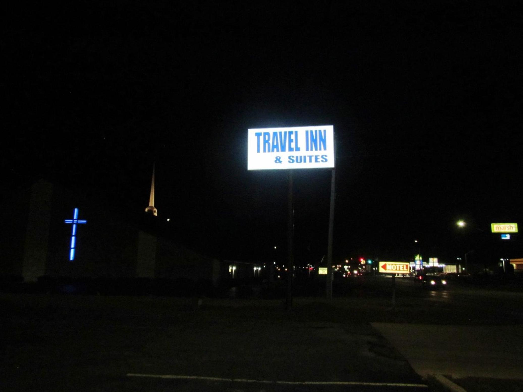 Frankfort Vacations - Travel Inn  Suites - Property Image 9