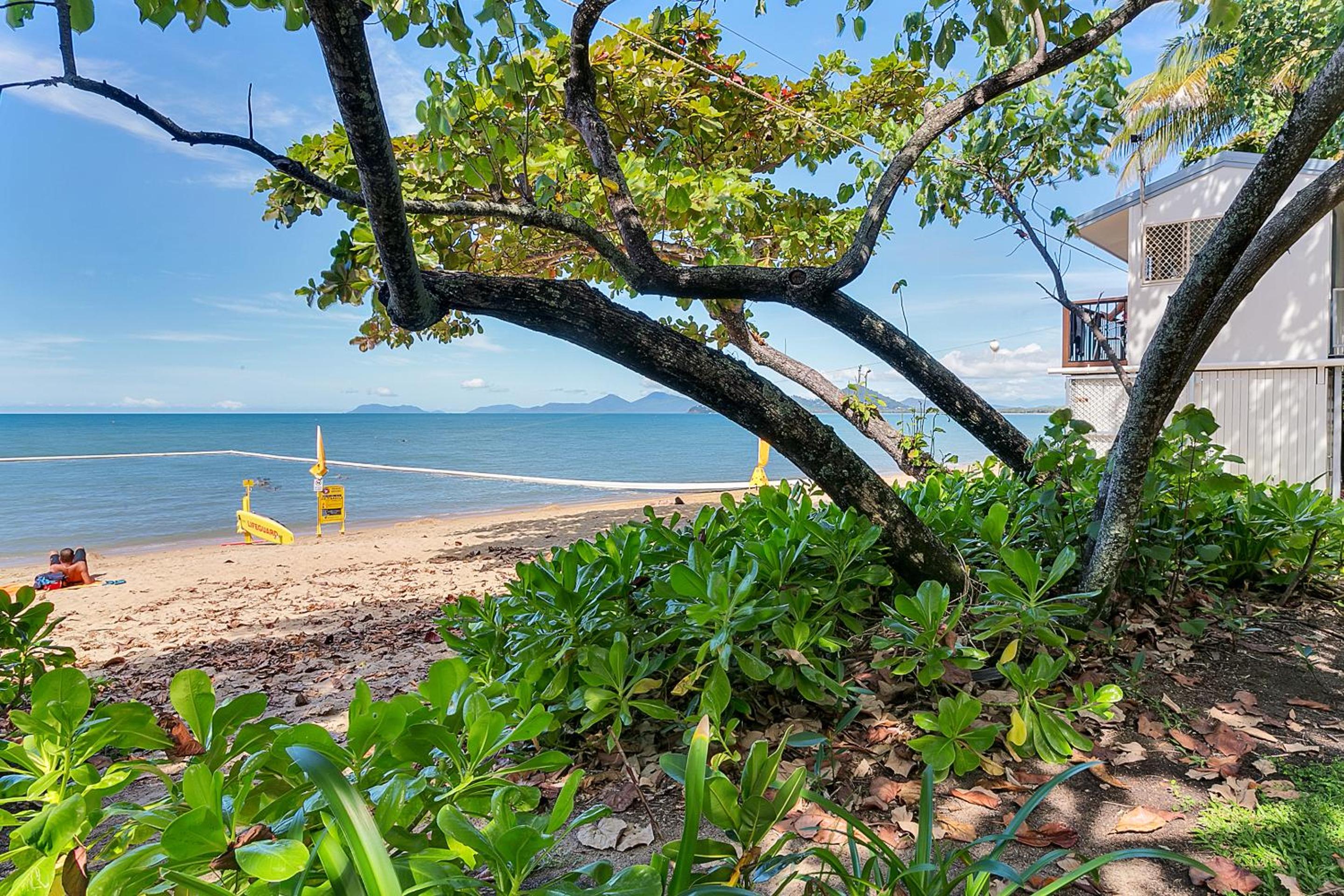 Private Apartments in the Temple Beachfront Resort Palm Cove