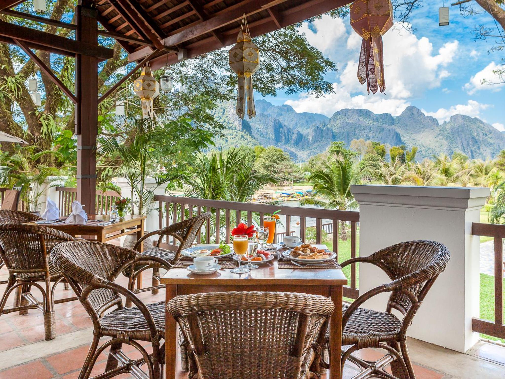 Riverside Boutique Resort, Vang Vieng — photo 35