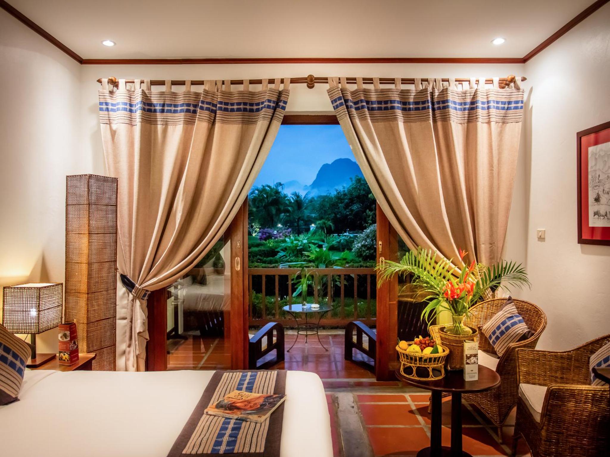 Riverside Boutique Resort, Vang Vieng — photo 38