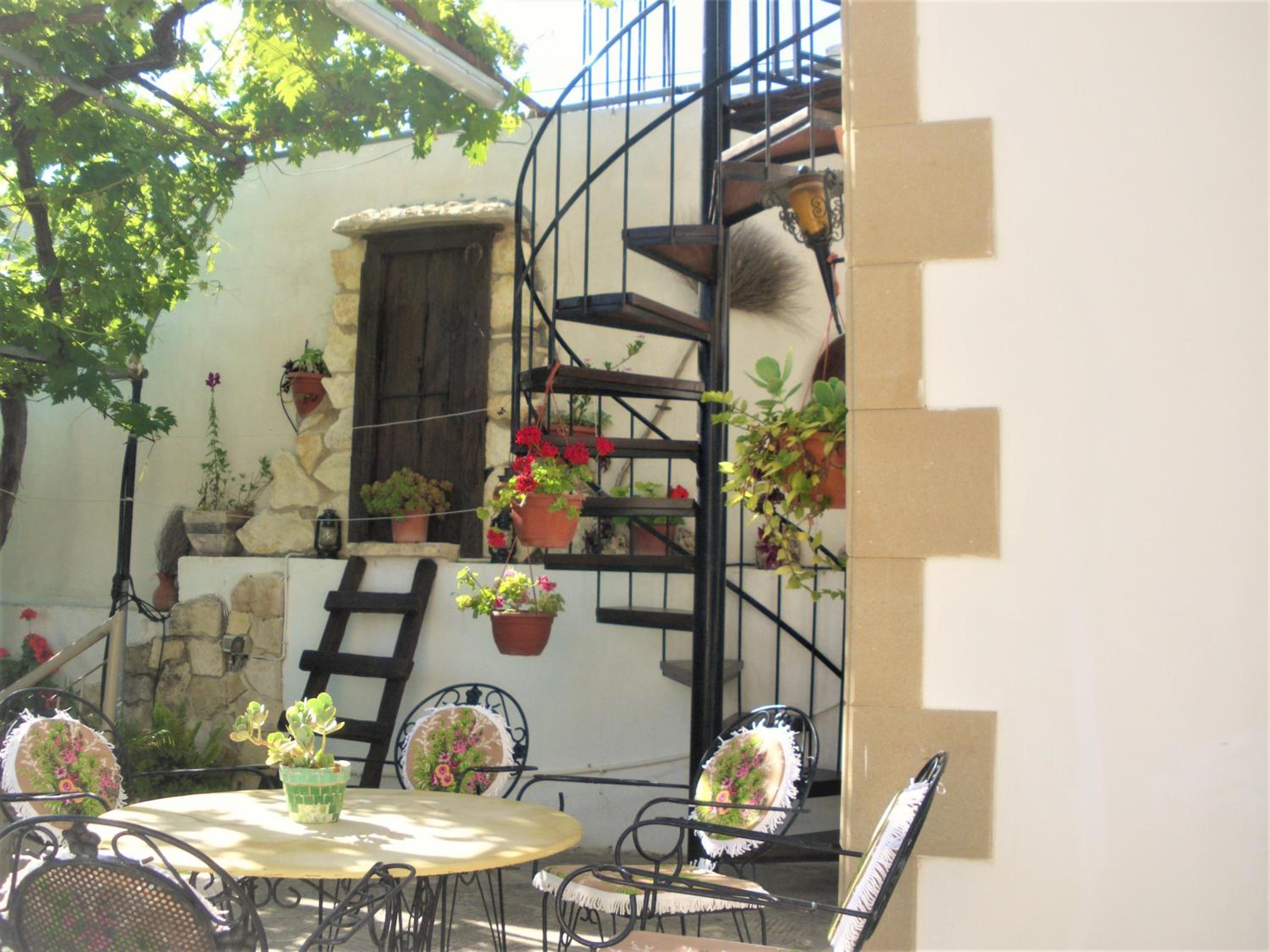 Rose Garden Villa Peristerona