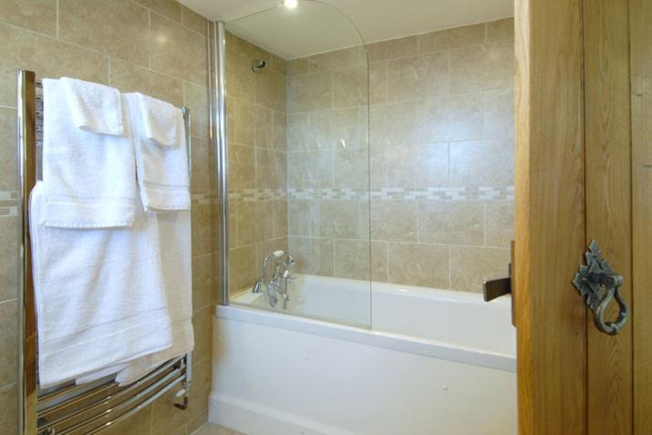 The Kilcot Inn