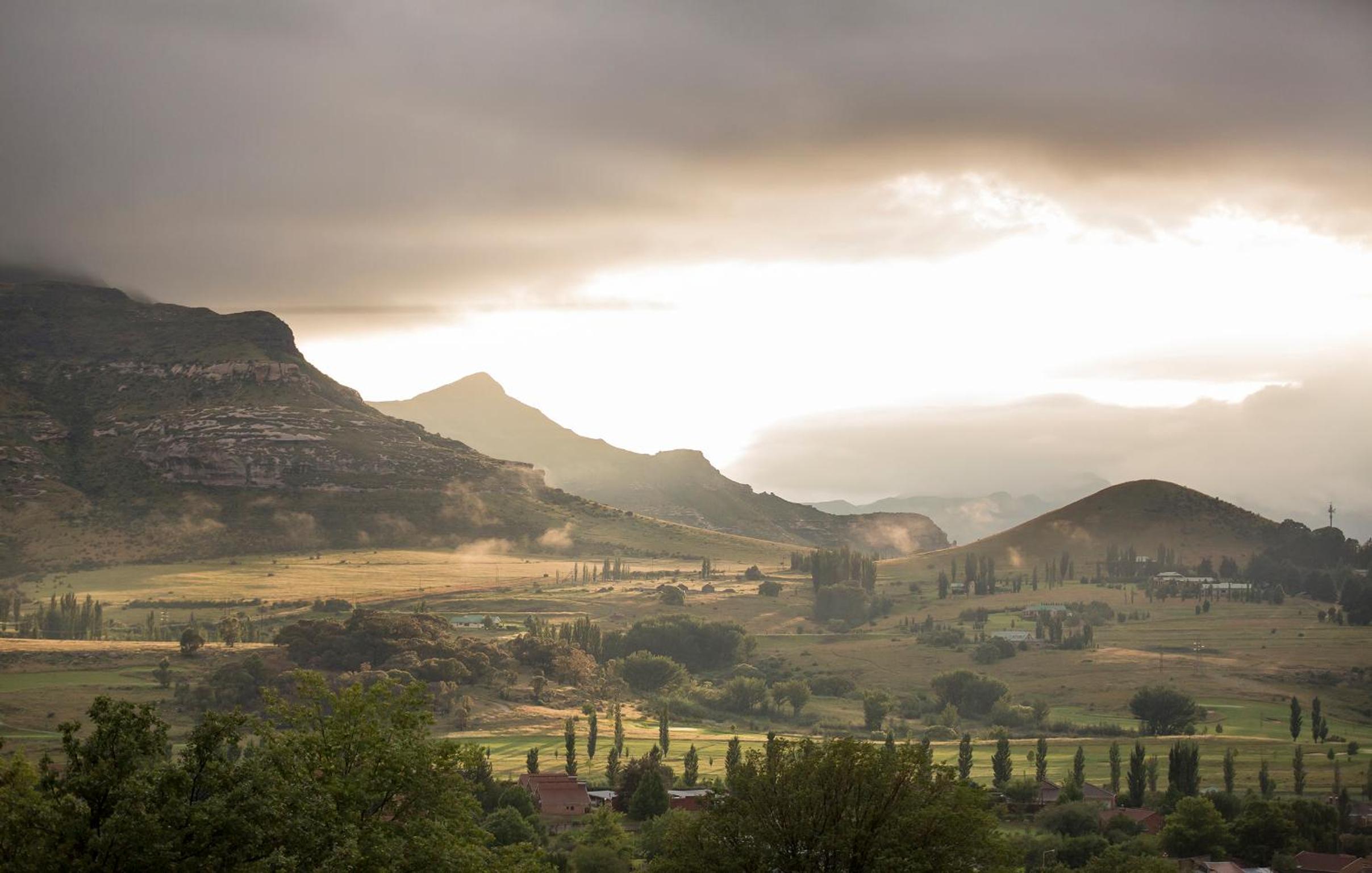 Golden View Luxury Self Catering