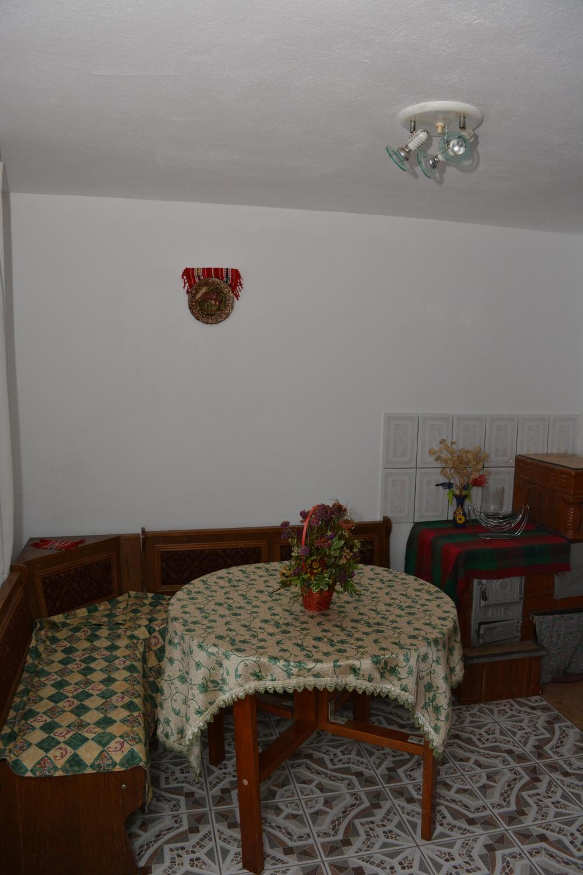 Photo 37