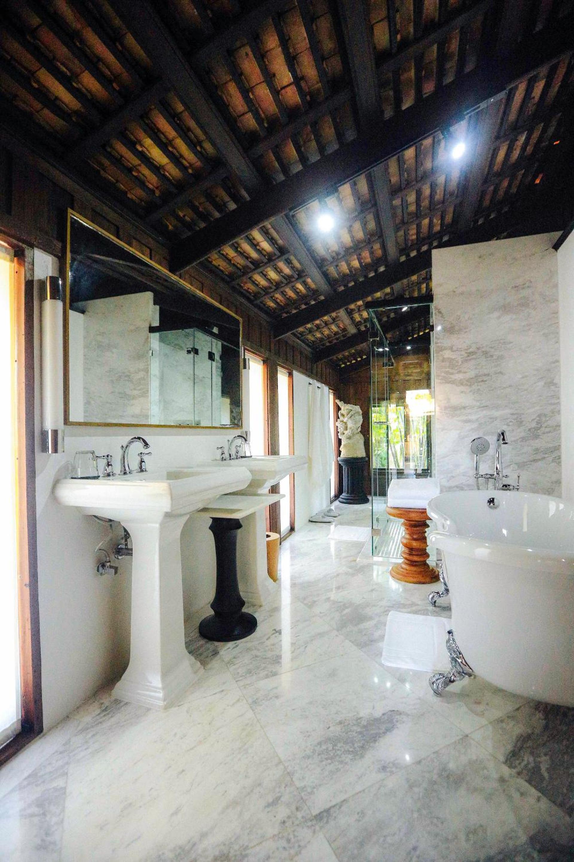 Villa Mahabhirom
