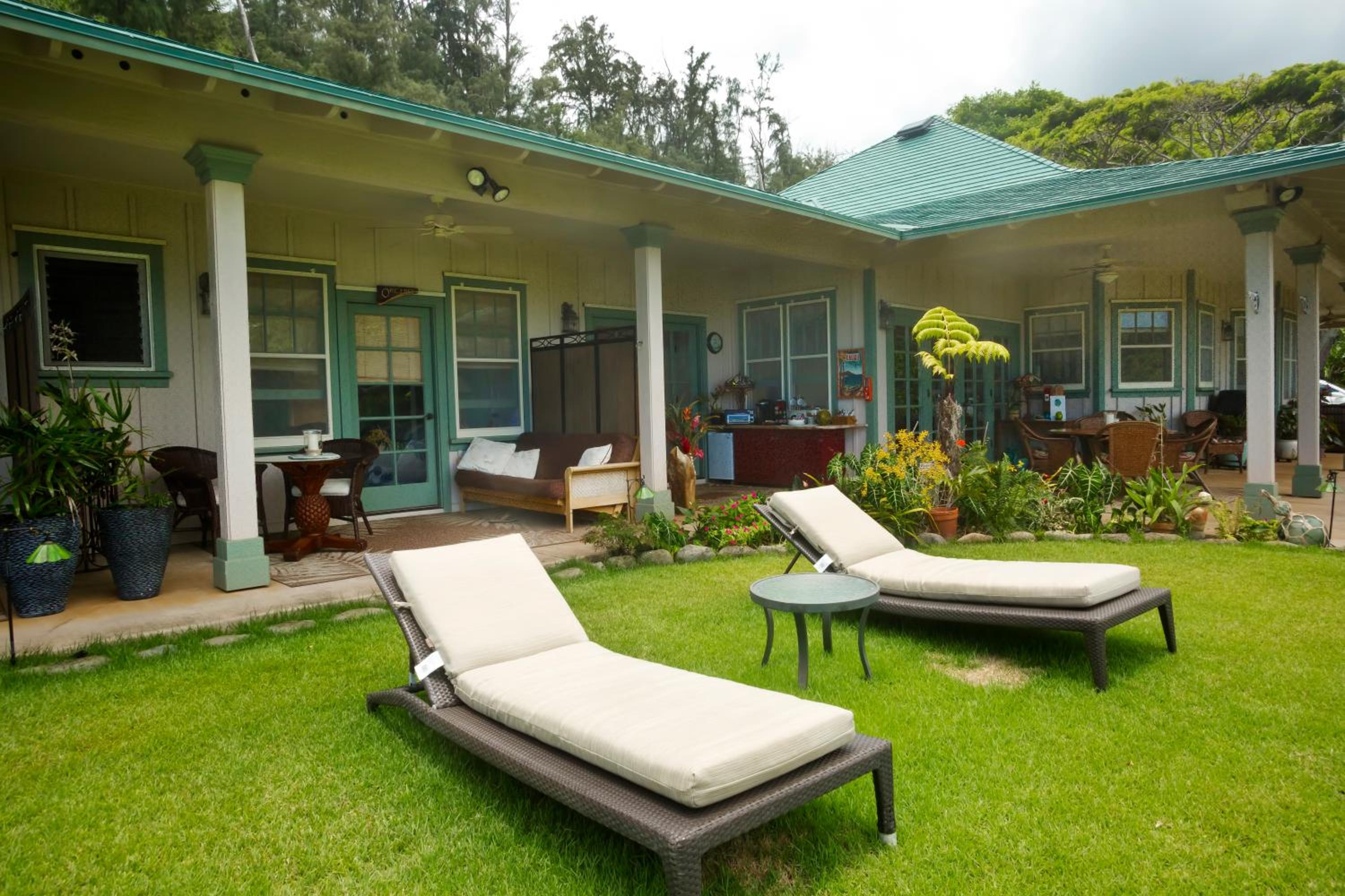 Iao Valley Inn
