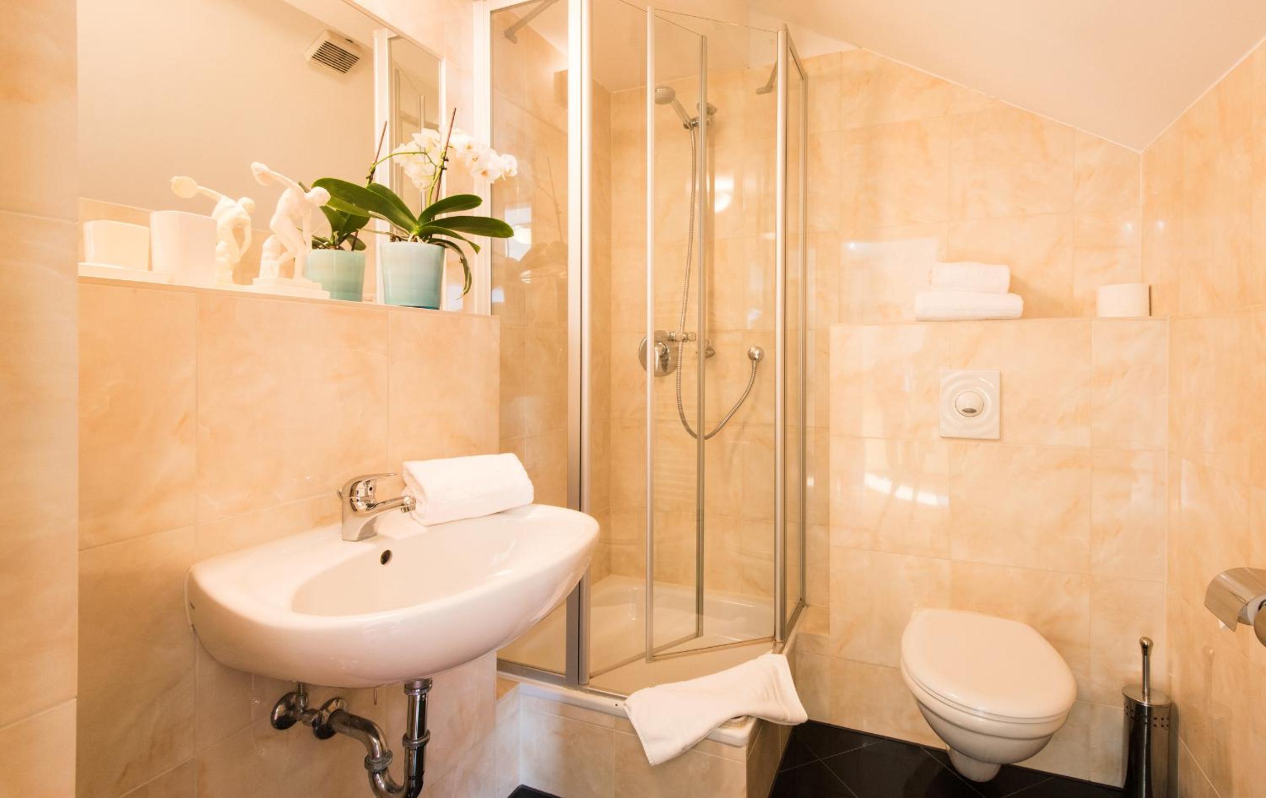 DIRAZI Guesthouse Apartments GmbH - Property Image 55