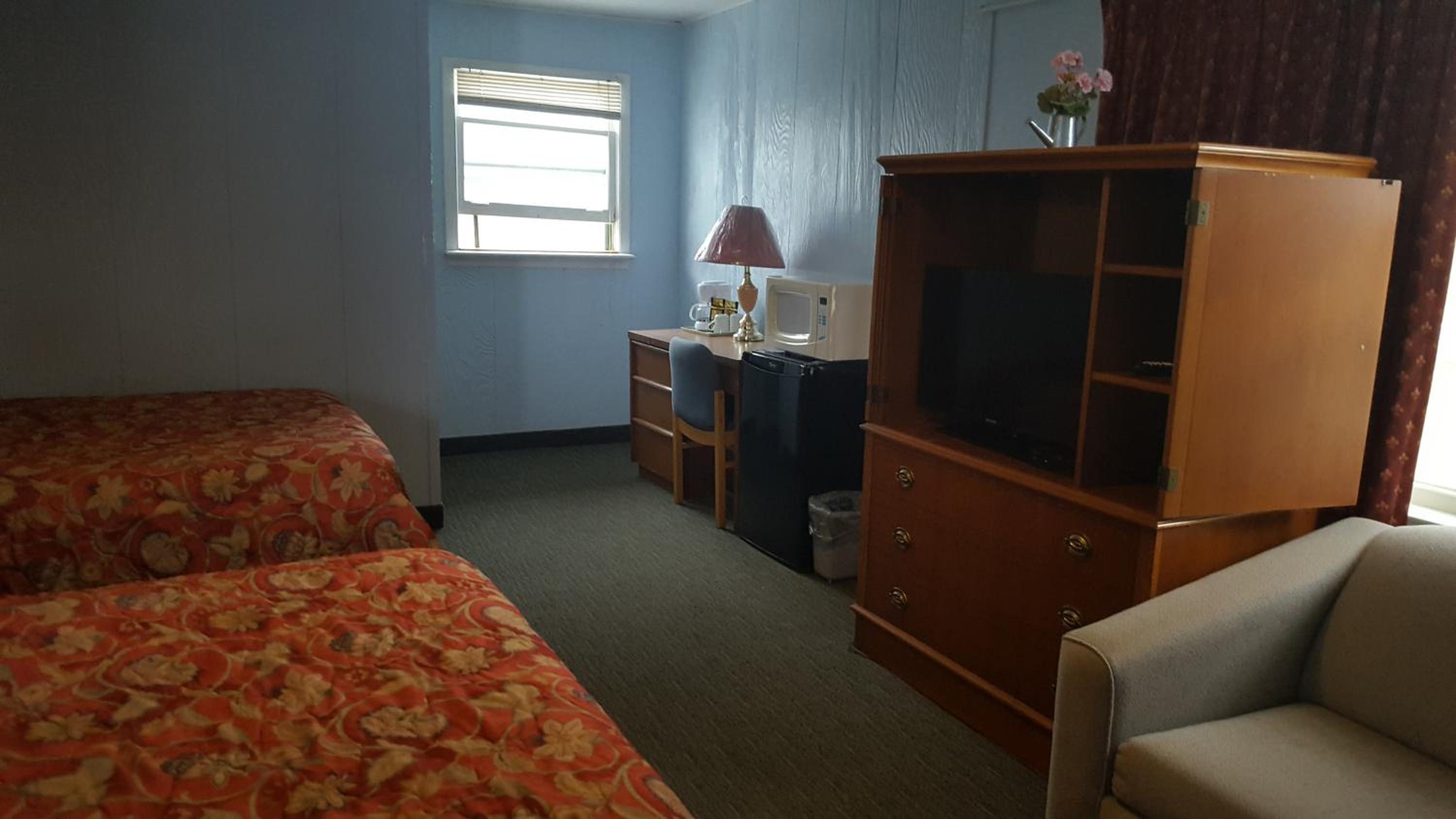 All Seasons Motel