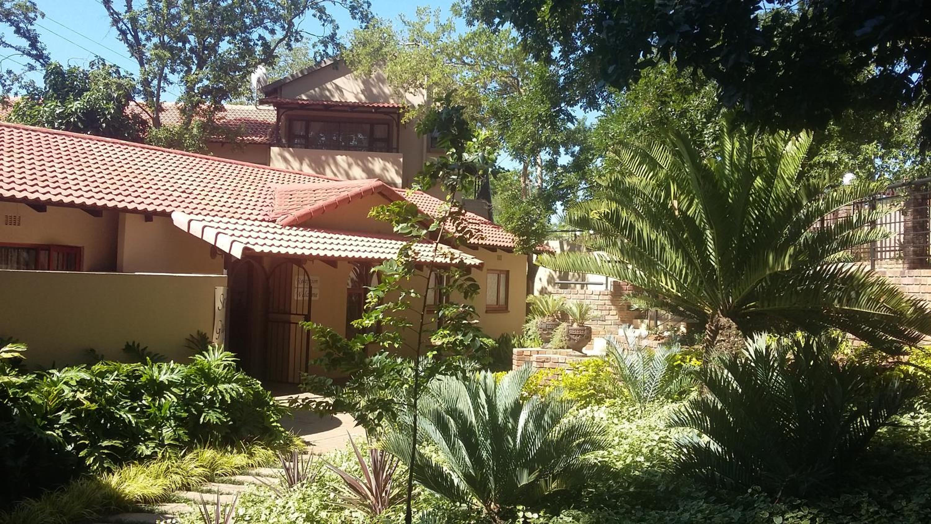 SereNight Guesthouse
