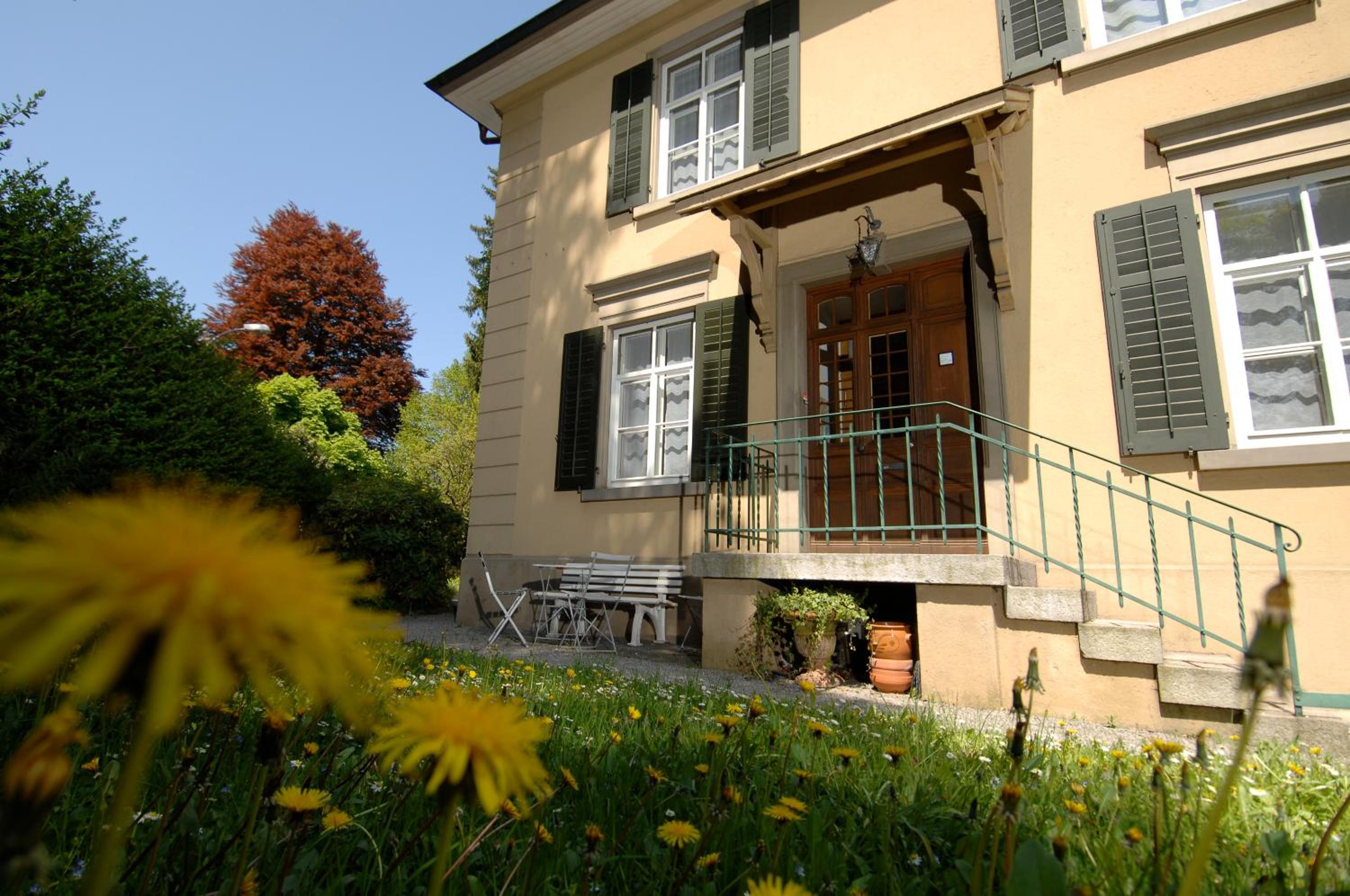 The Bed + Breakfast
