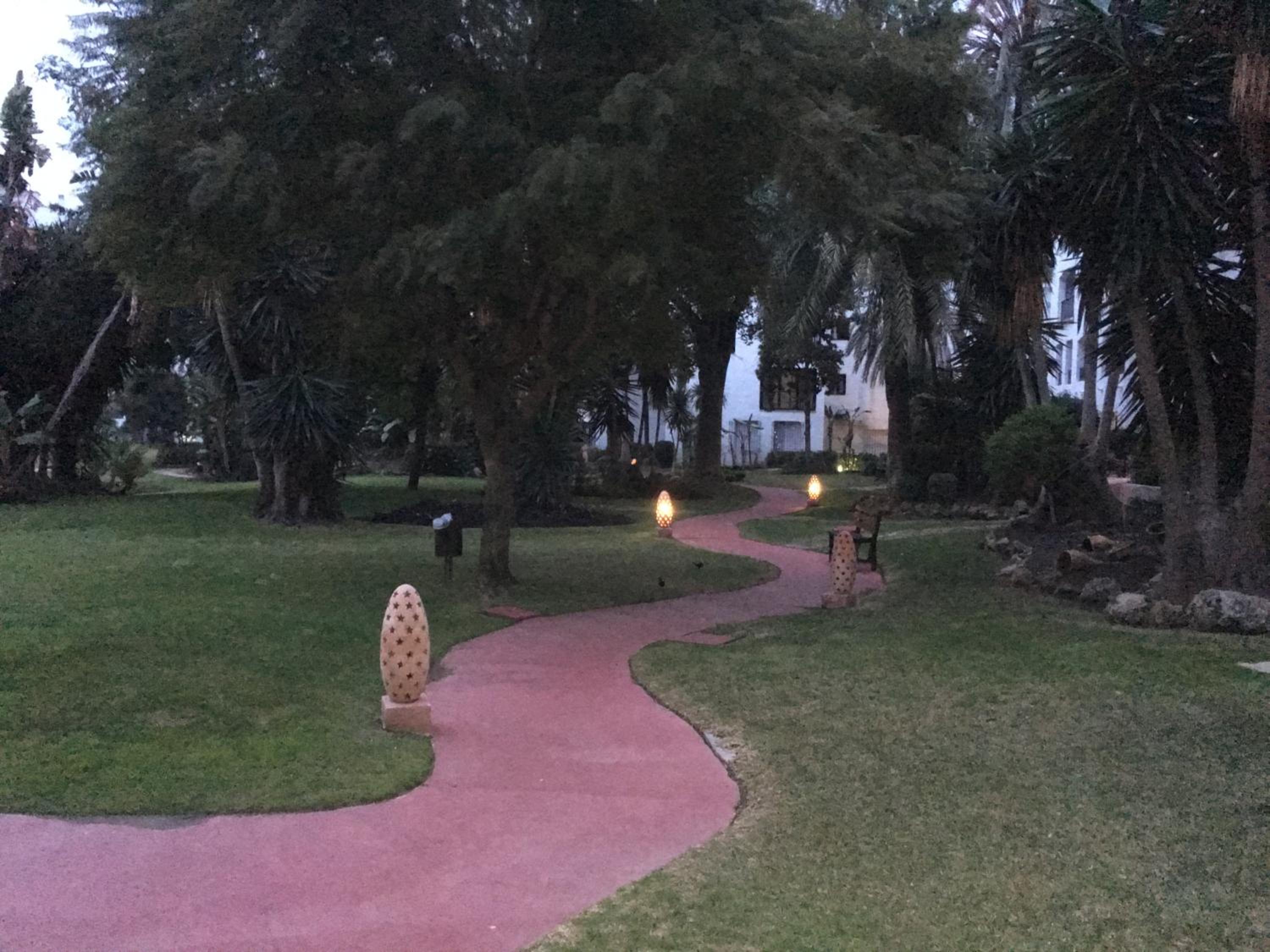 Jardines Del Puerto