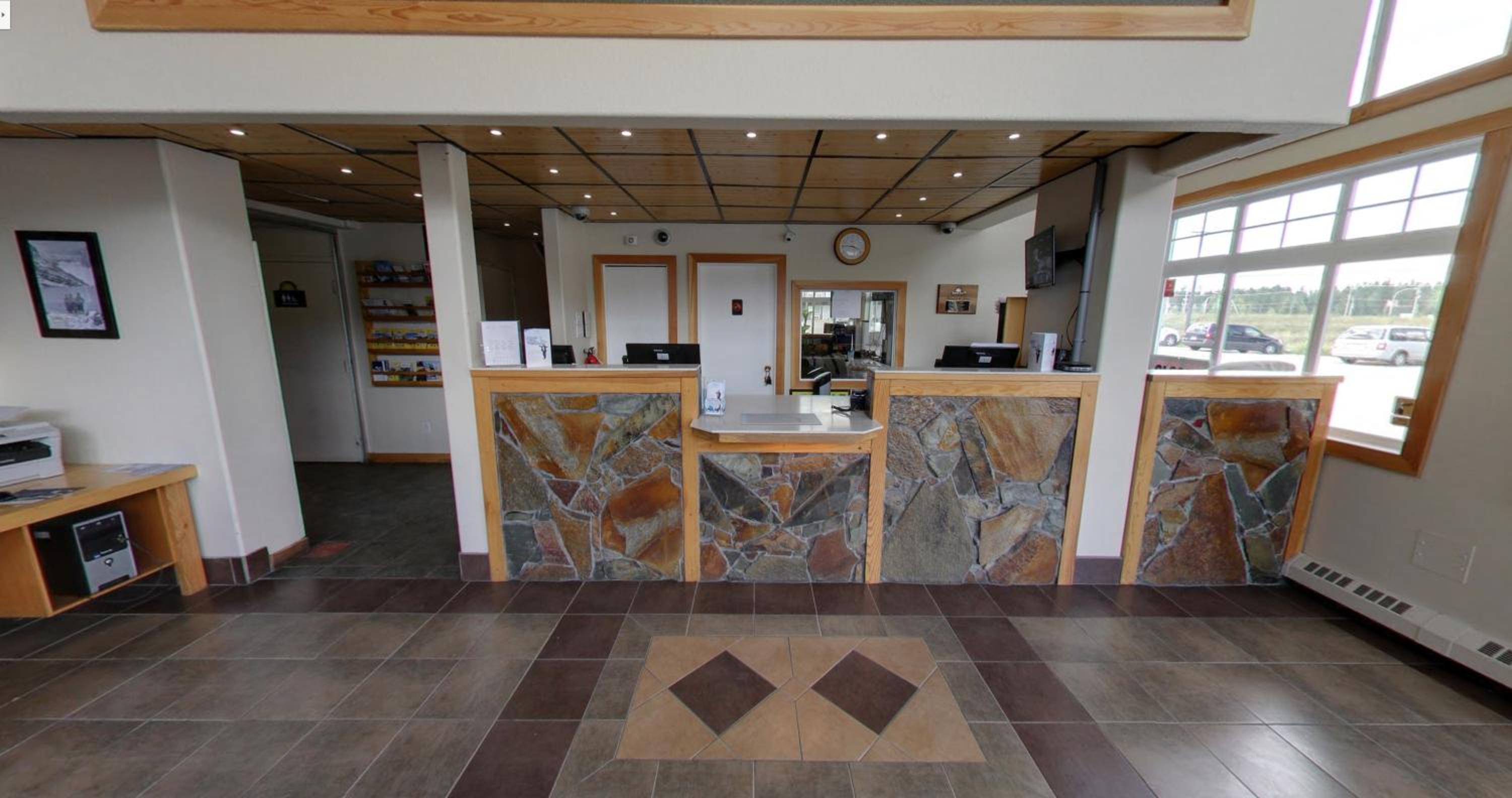 Golden Vacations - Days Inn by Wyndham Golden - Property Image 74