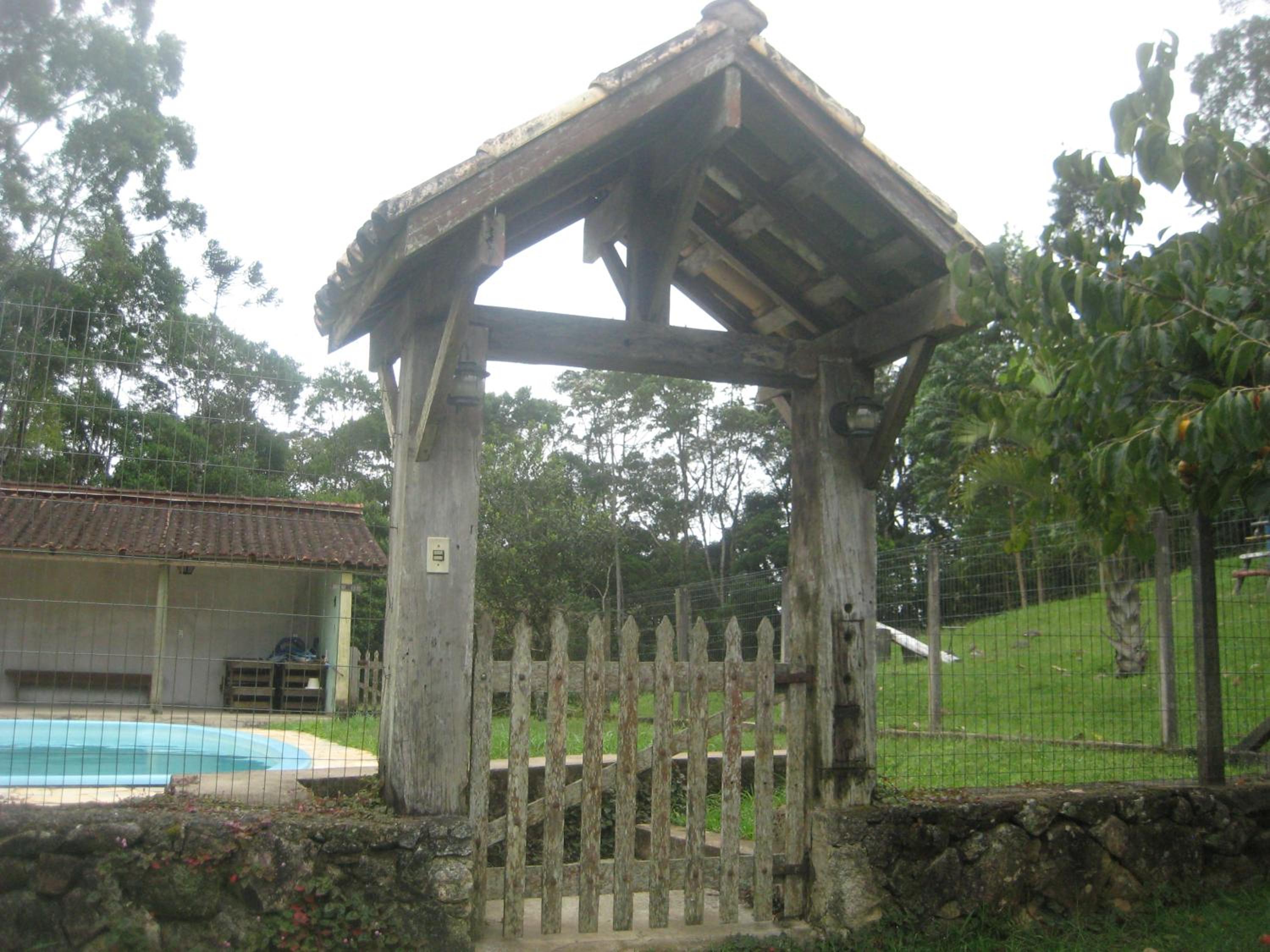 Photo 33