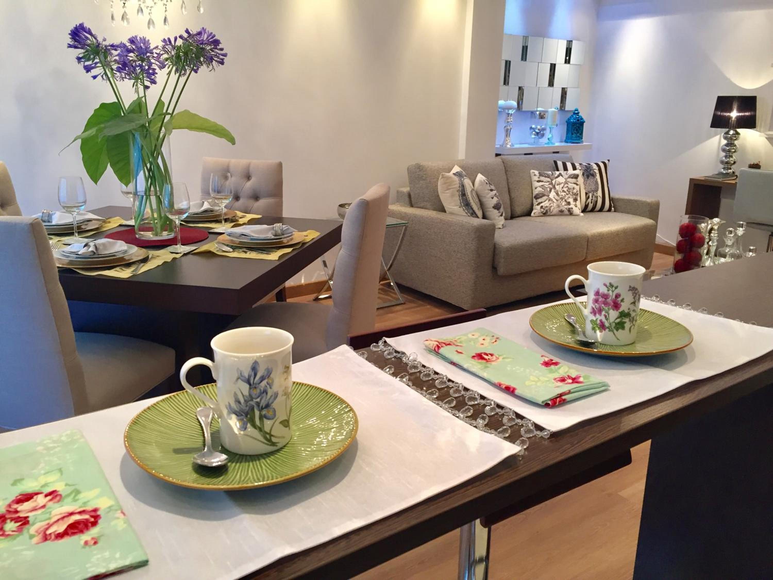 Luxury Apartment Tagle with flexible Chek in or Check out