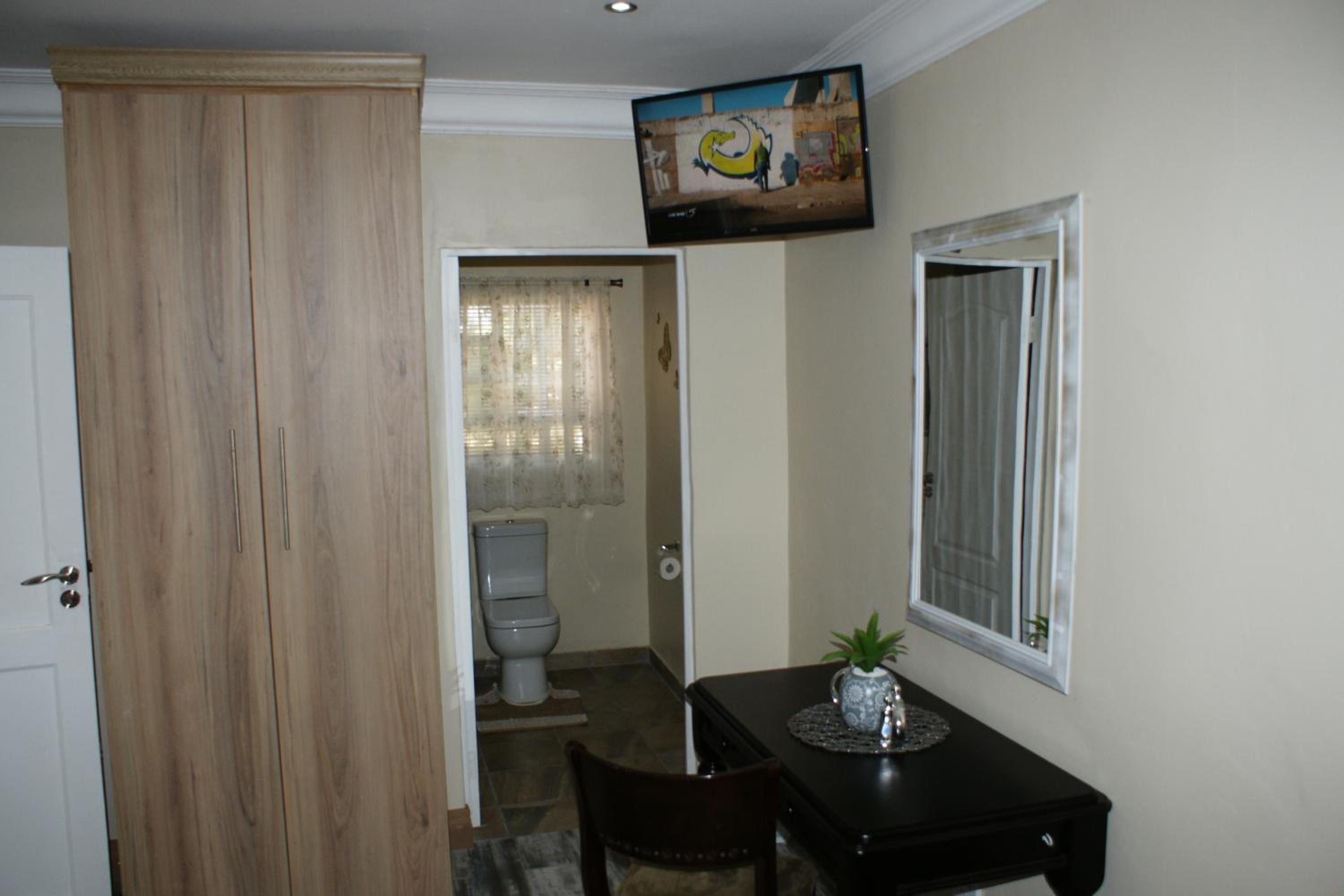 Photo 44