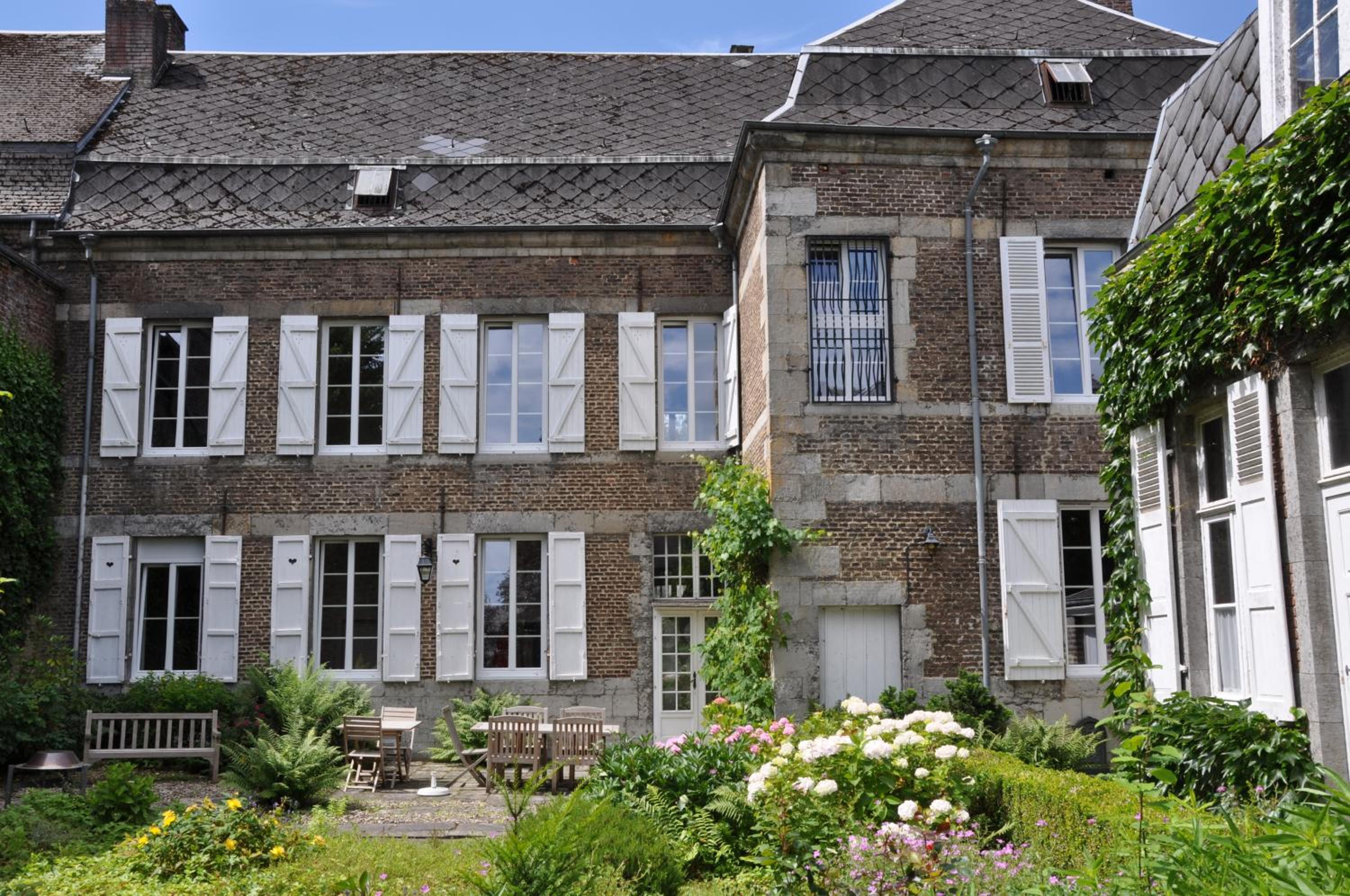 La Fumacienne view 2