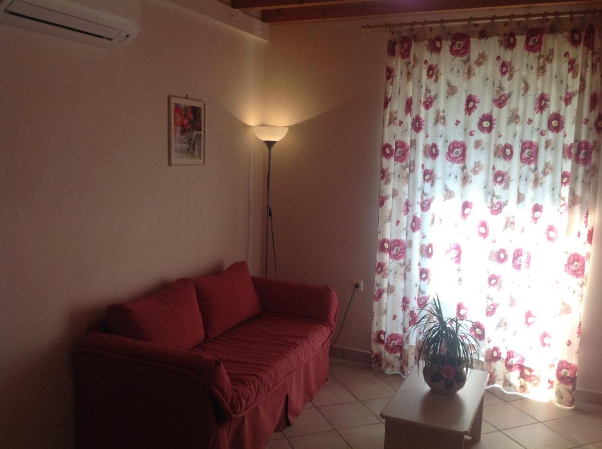 Iliana Villas view 4