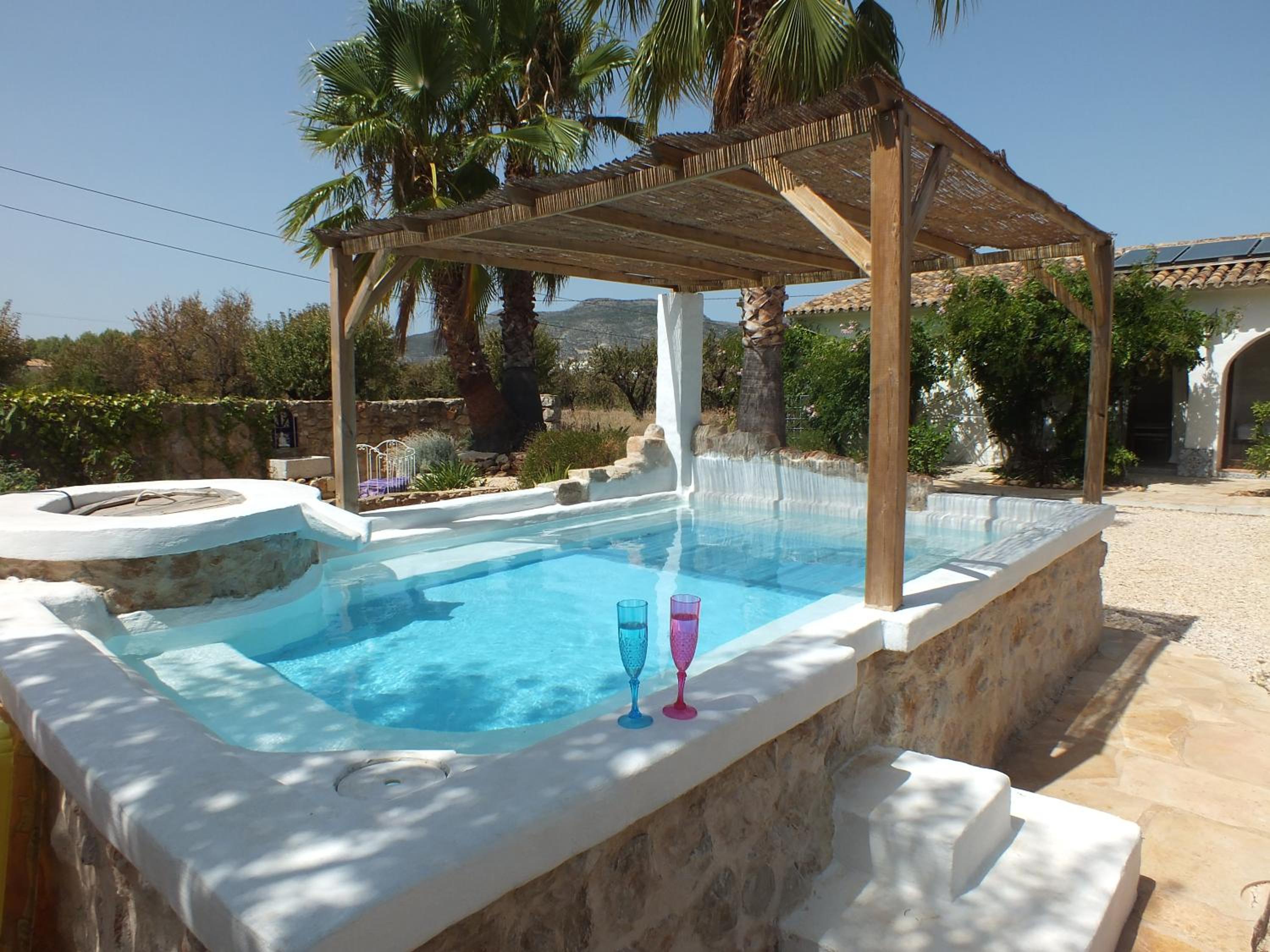 Buena Idea - Adults Only