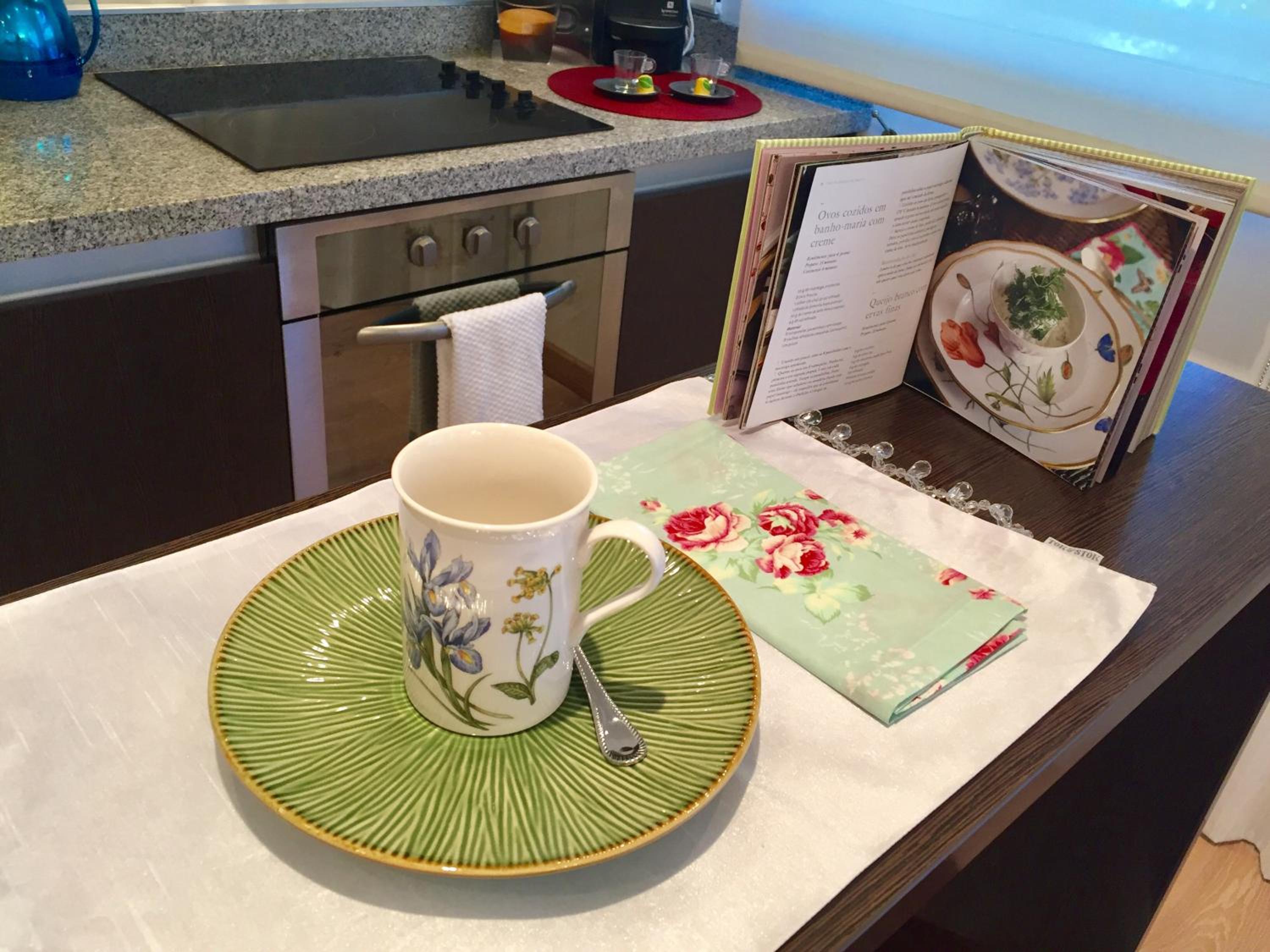 Luxury Apartment Tagle with flexible Chek in or Check out