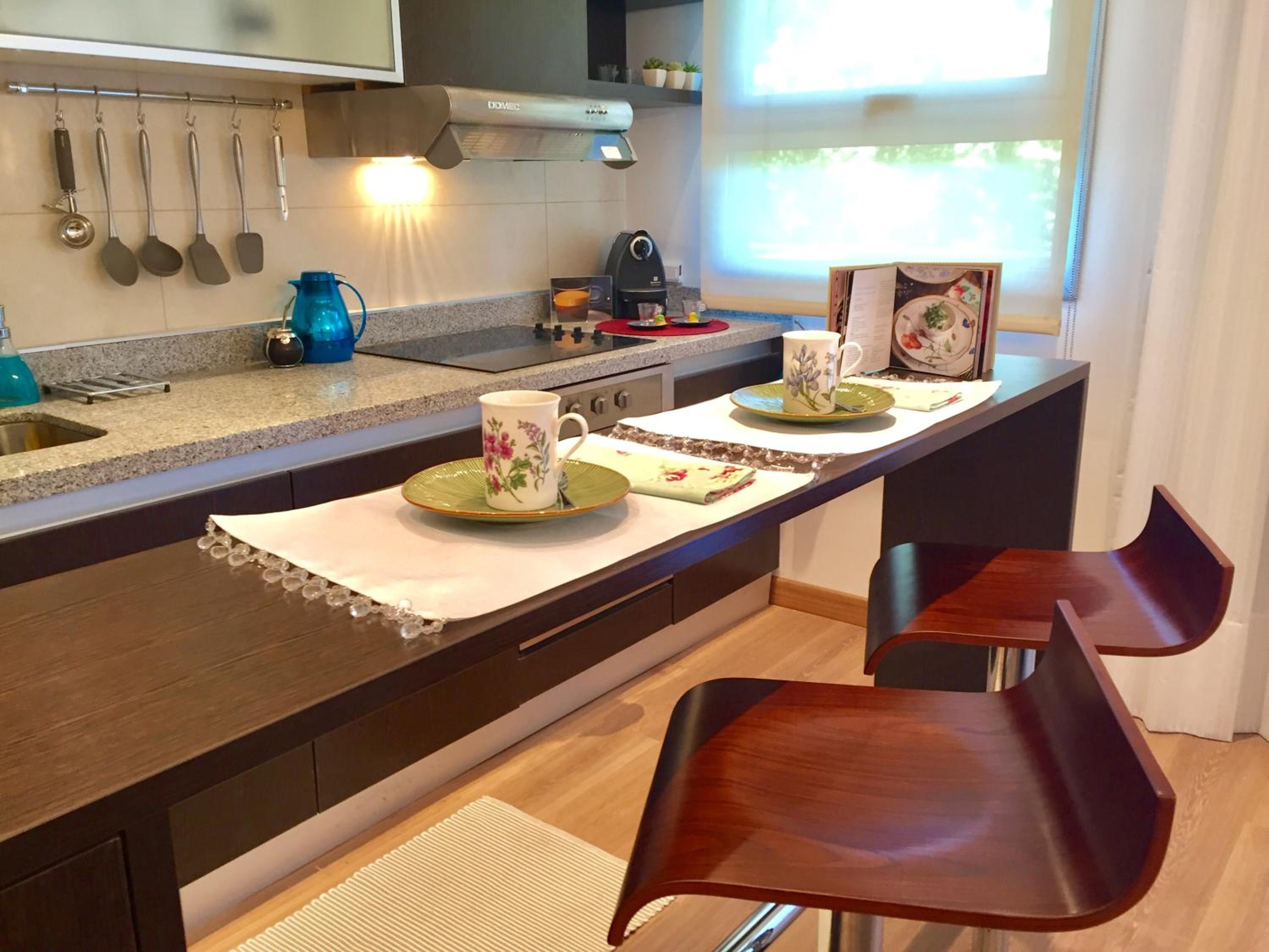 Luxury Apartment Tagle with flexible Chek in or Check out