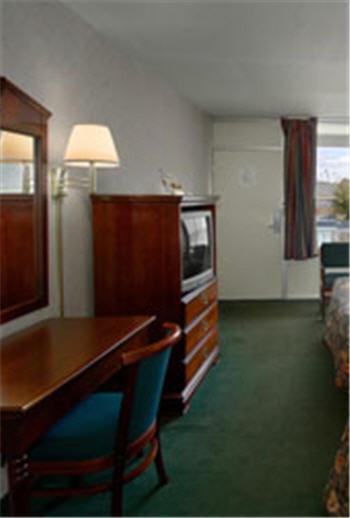 Travel Inn view 3