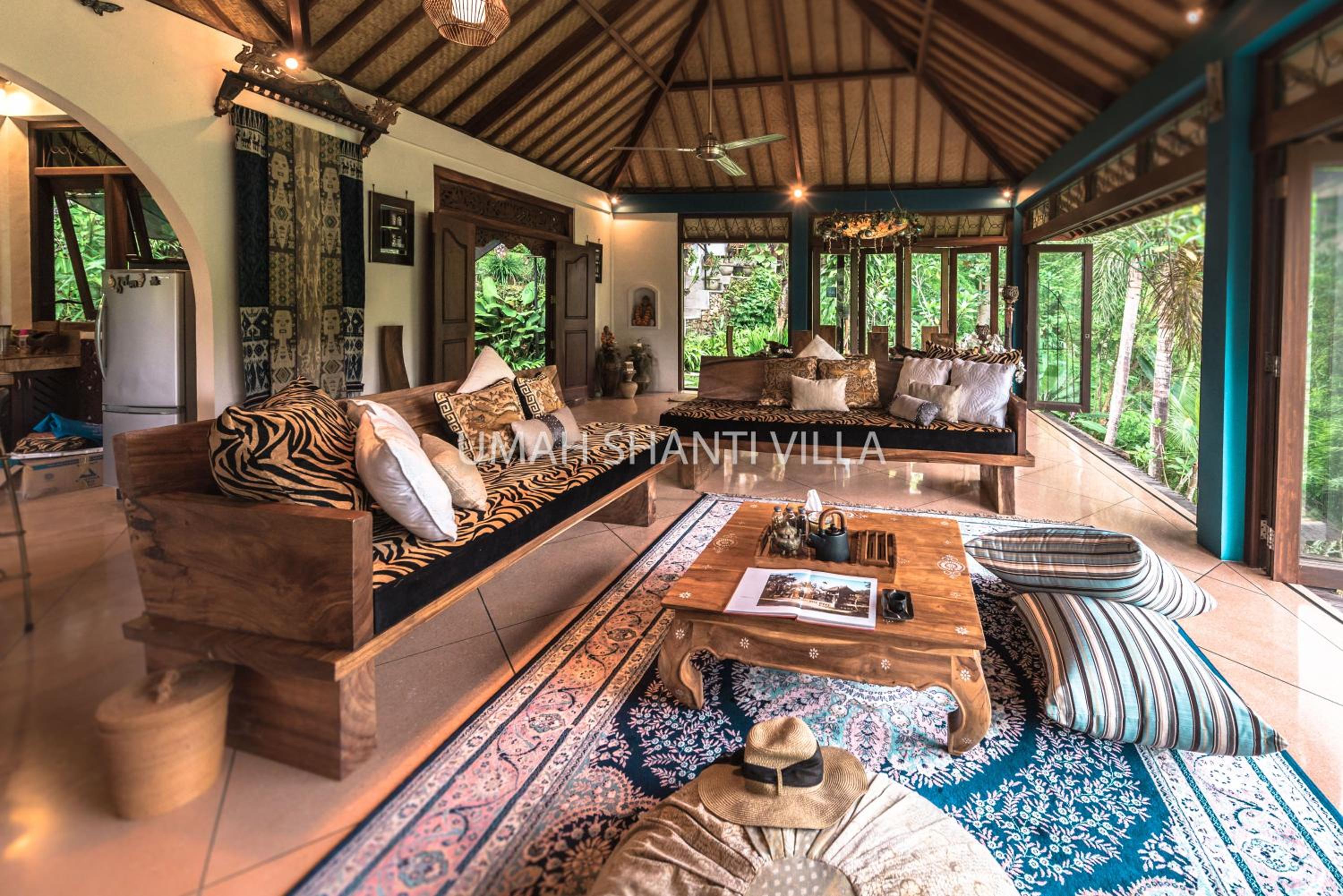 Villa Umah Shanti