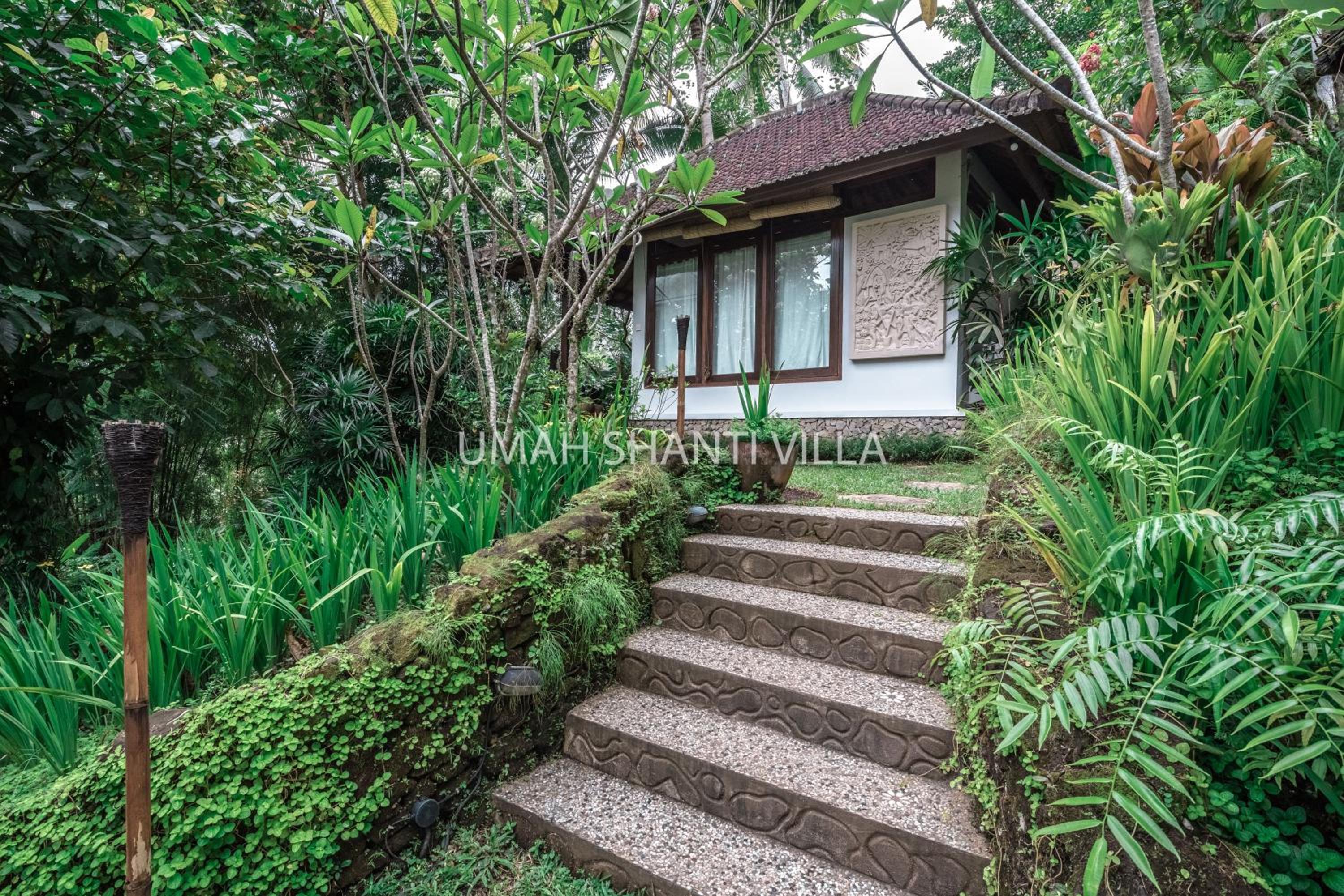 Villa Umah Shanti