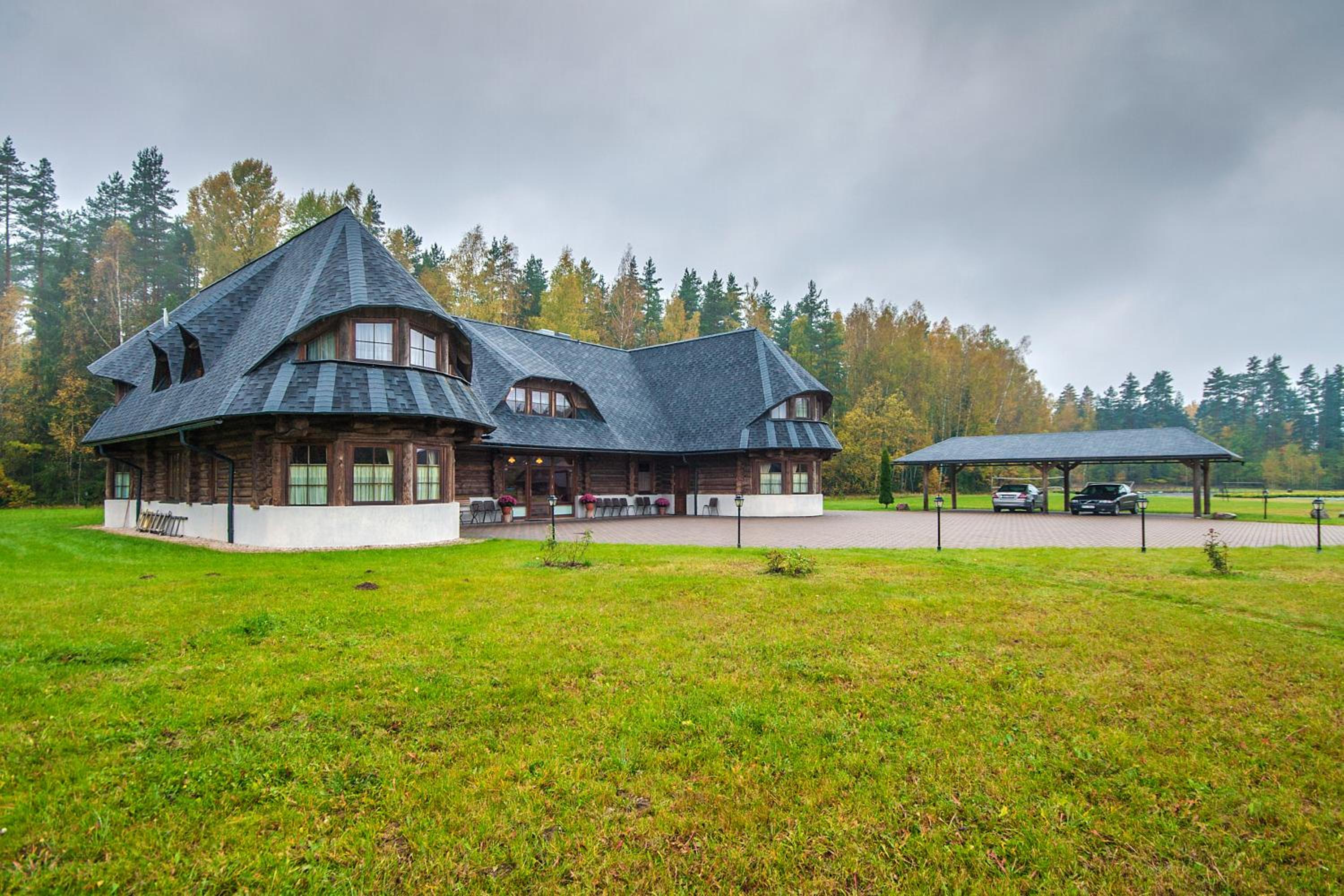 Hotel Turaidas zieds - Image 1