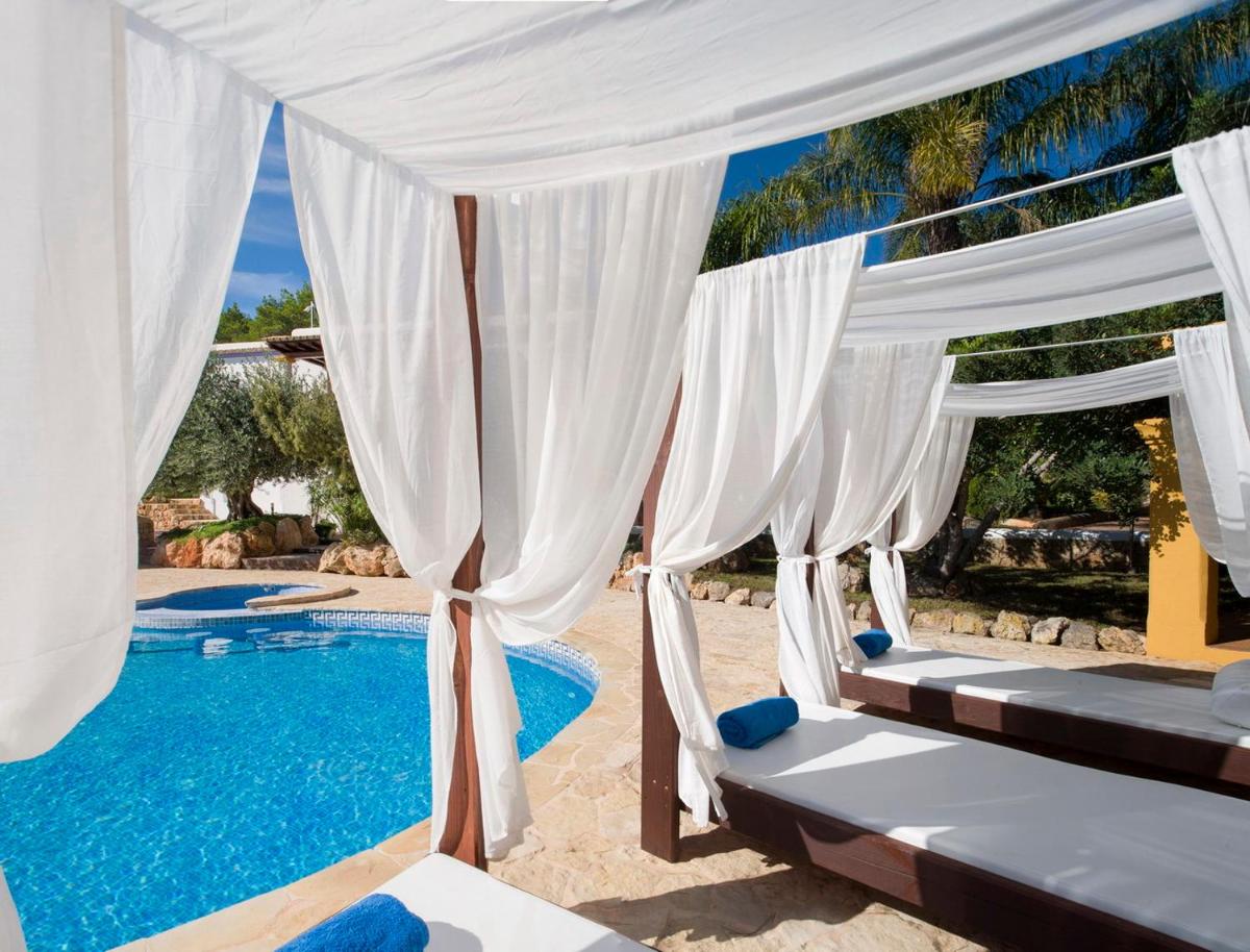 Villa Buscastells view 5