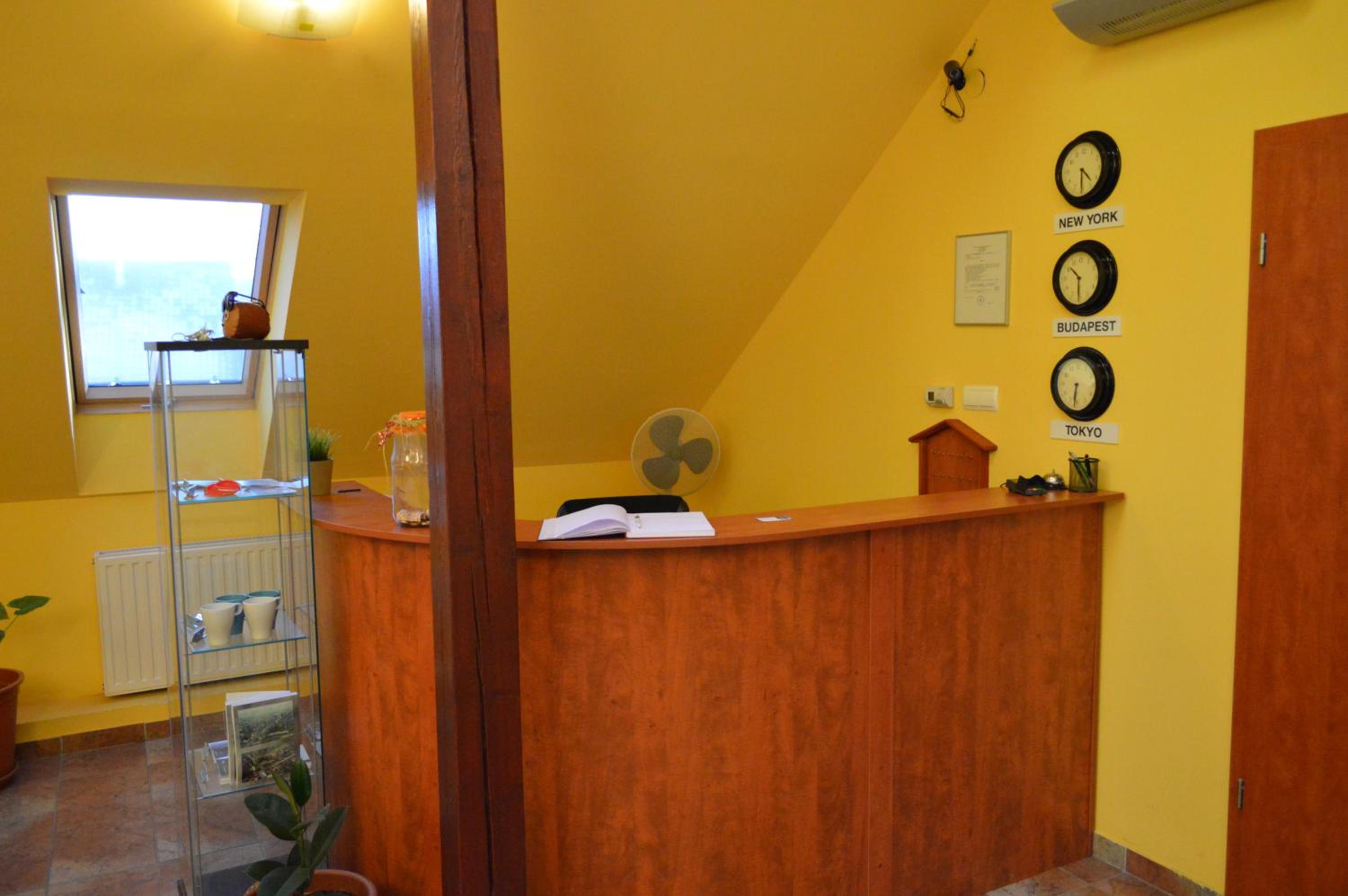Bordany Hostel