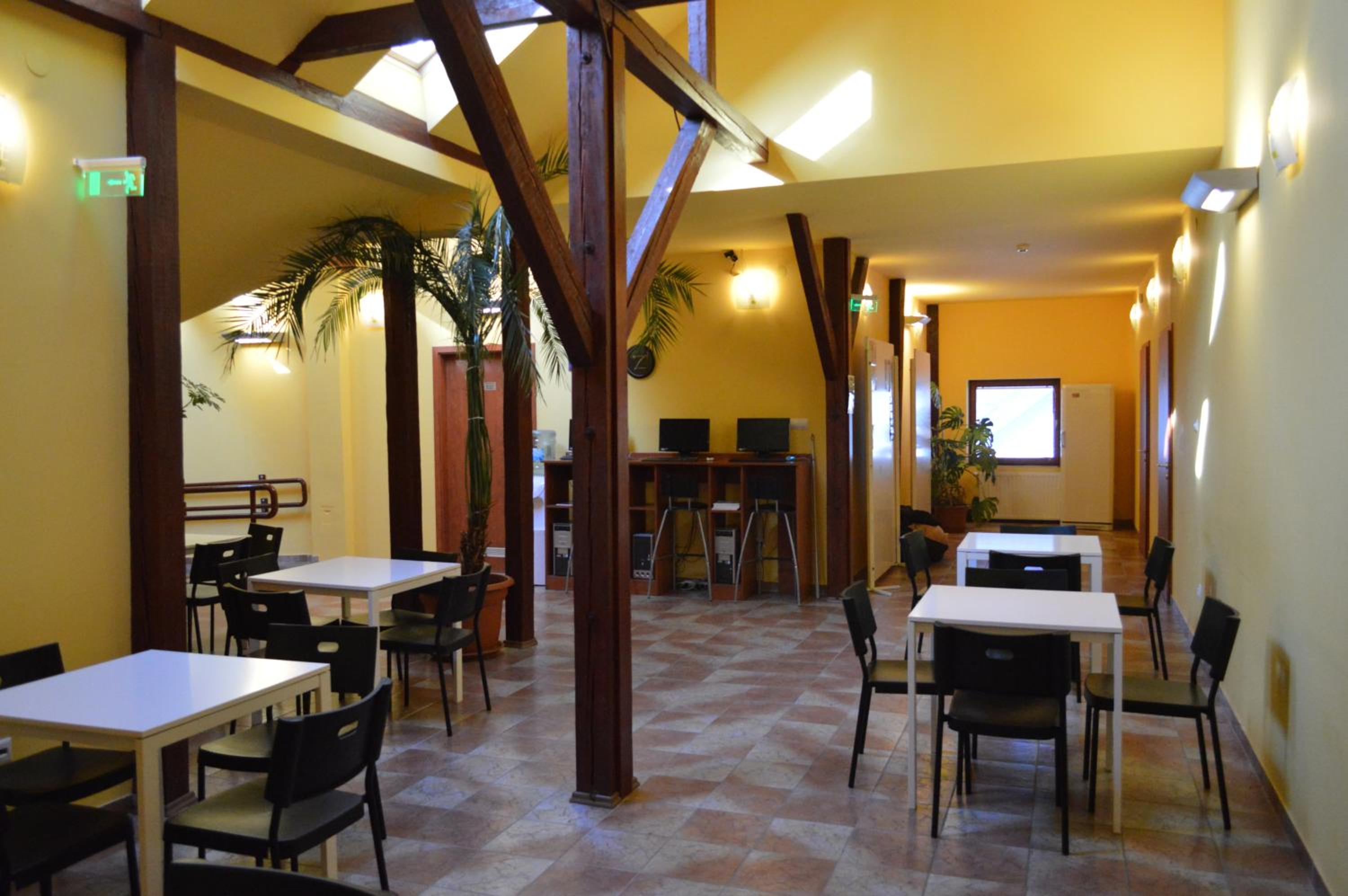 Bordany Hostel