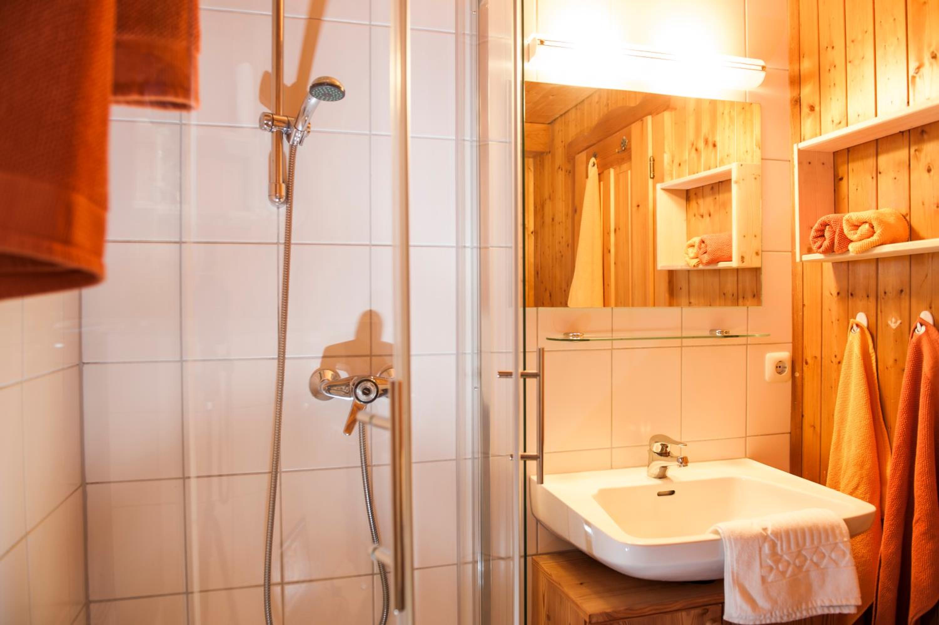 Ferienwohnungen Alpentraum - Landhaus am Bächle
