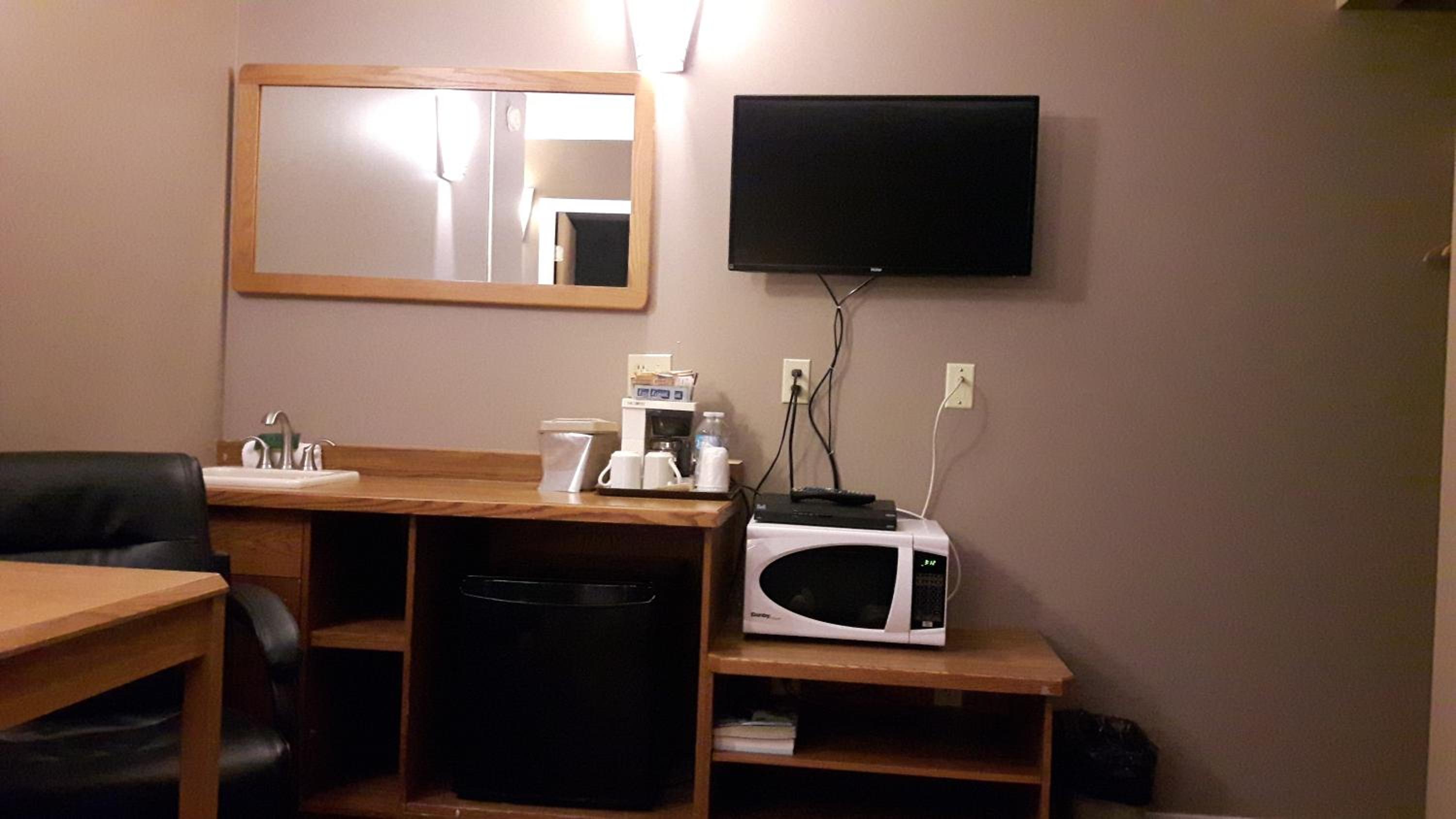 Canway Inn & Suites, photo 4