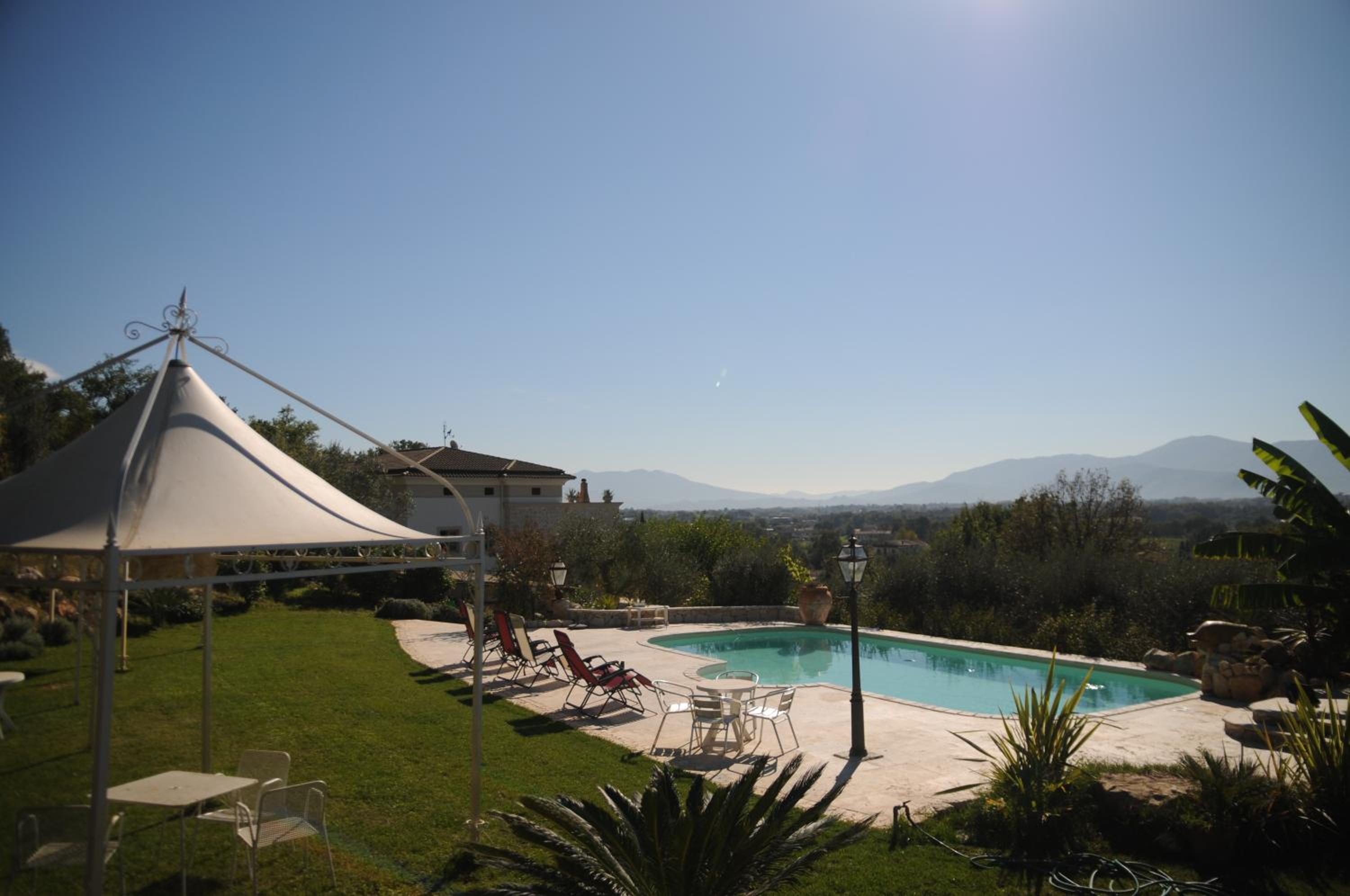 Il Maniero view 5