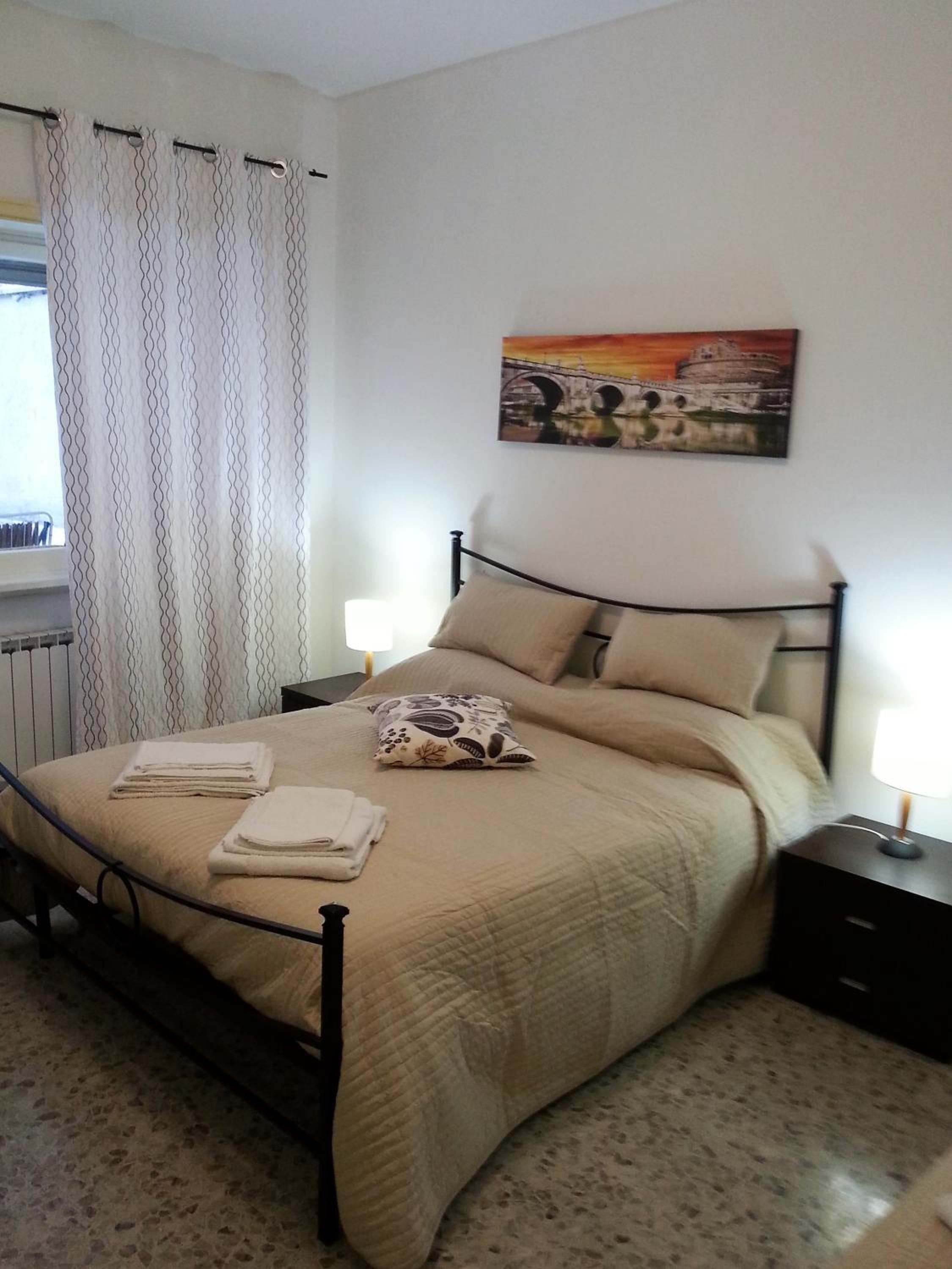 San Pietro & Trastevere Home