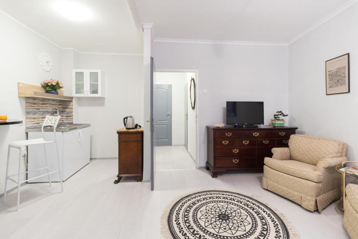 Modern Central Apartments