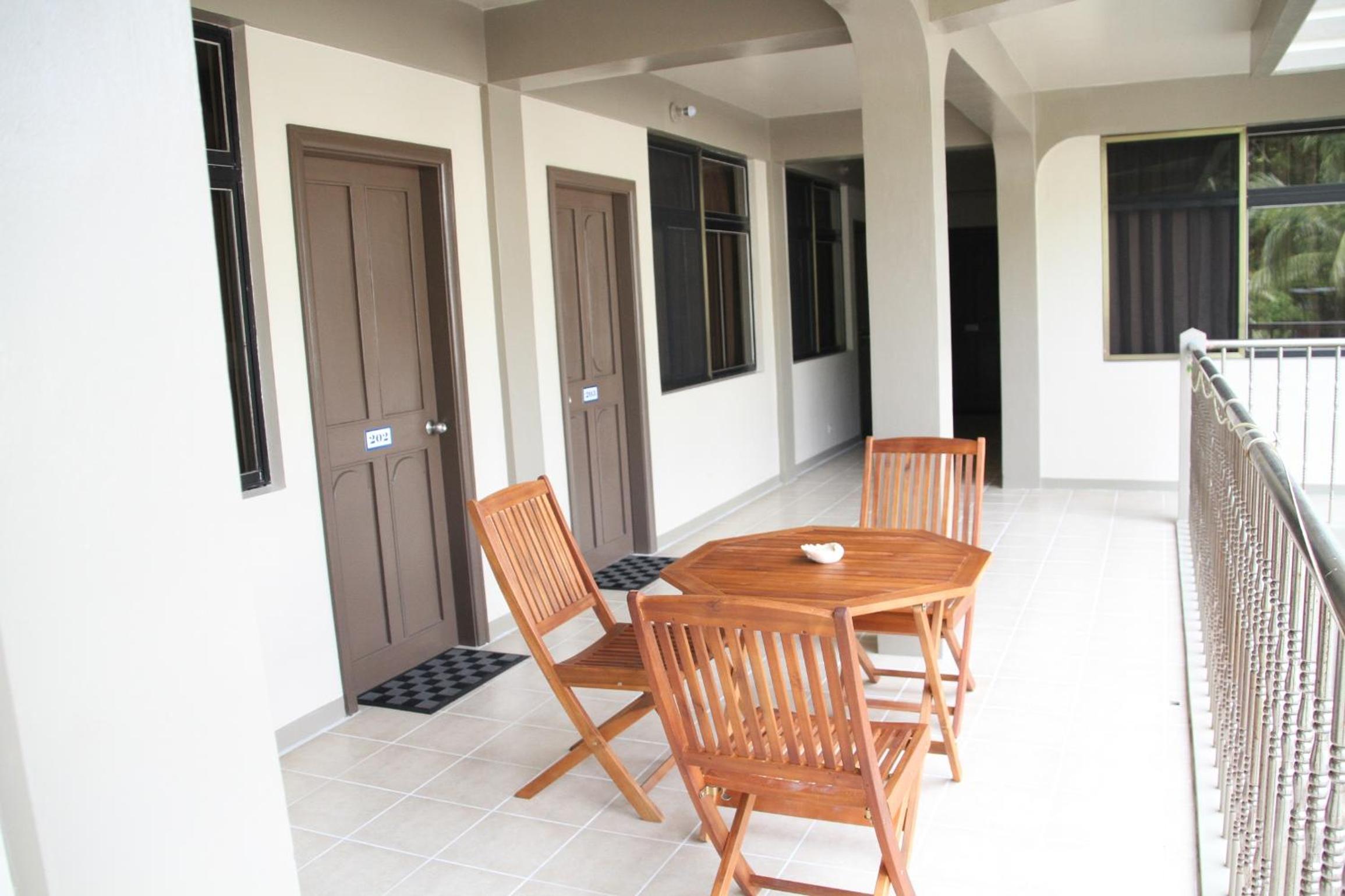 Photo 7
