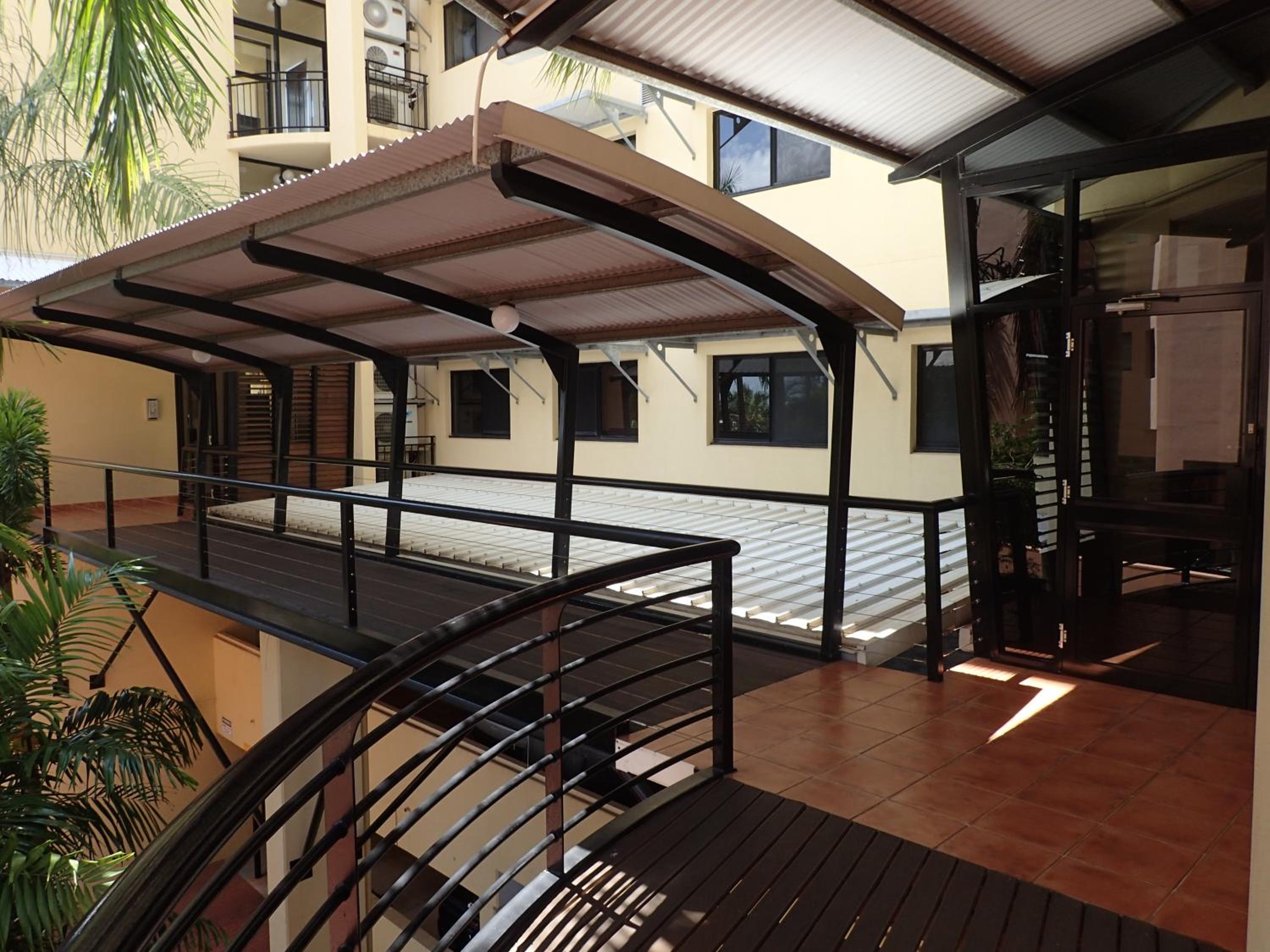 balcony