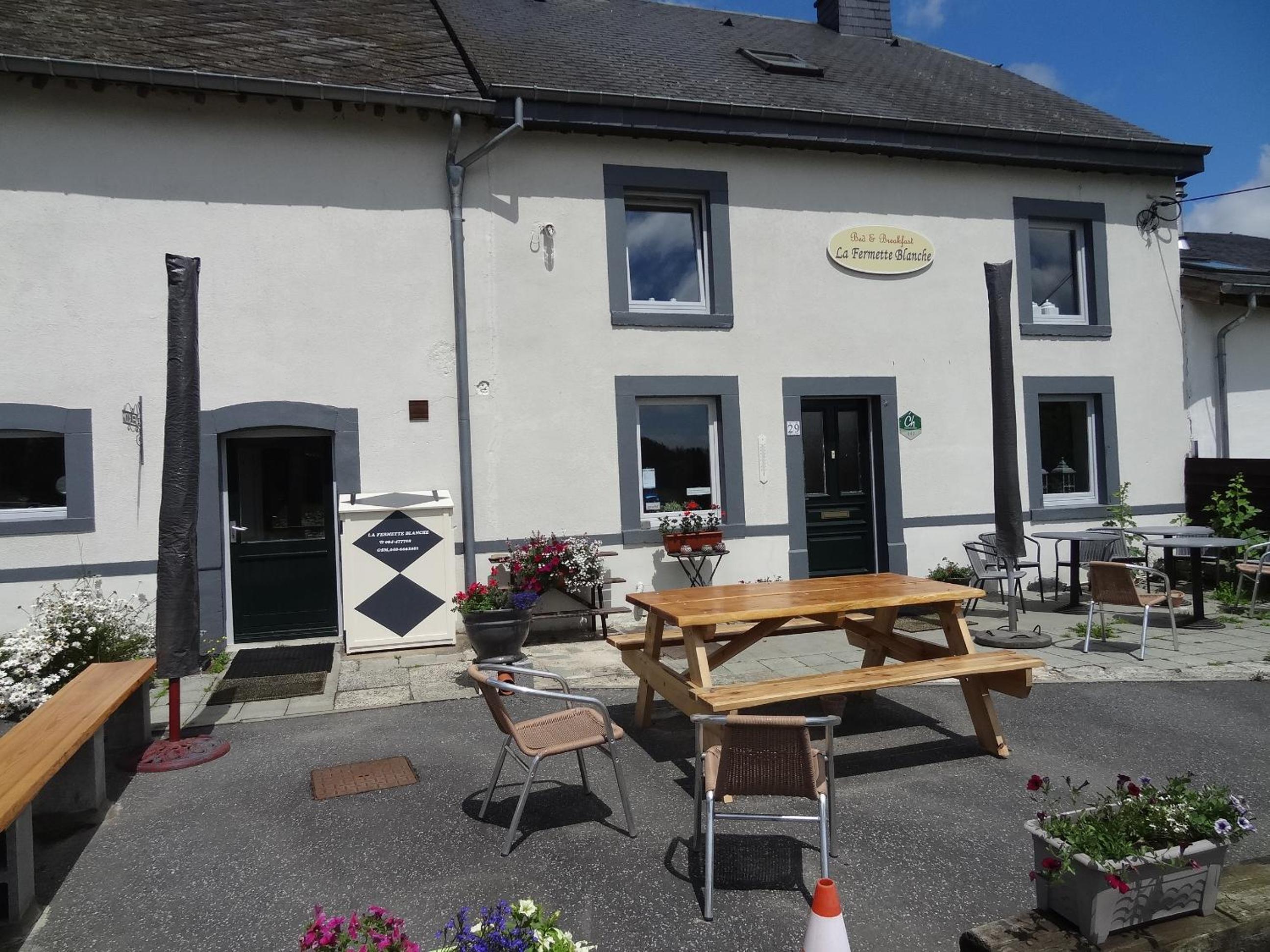 Hotel La Fermette Blanche - Image 1