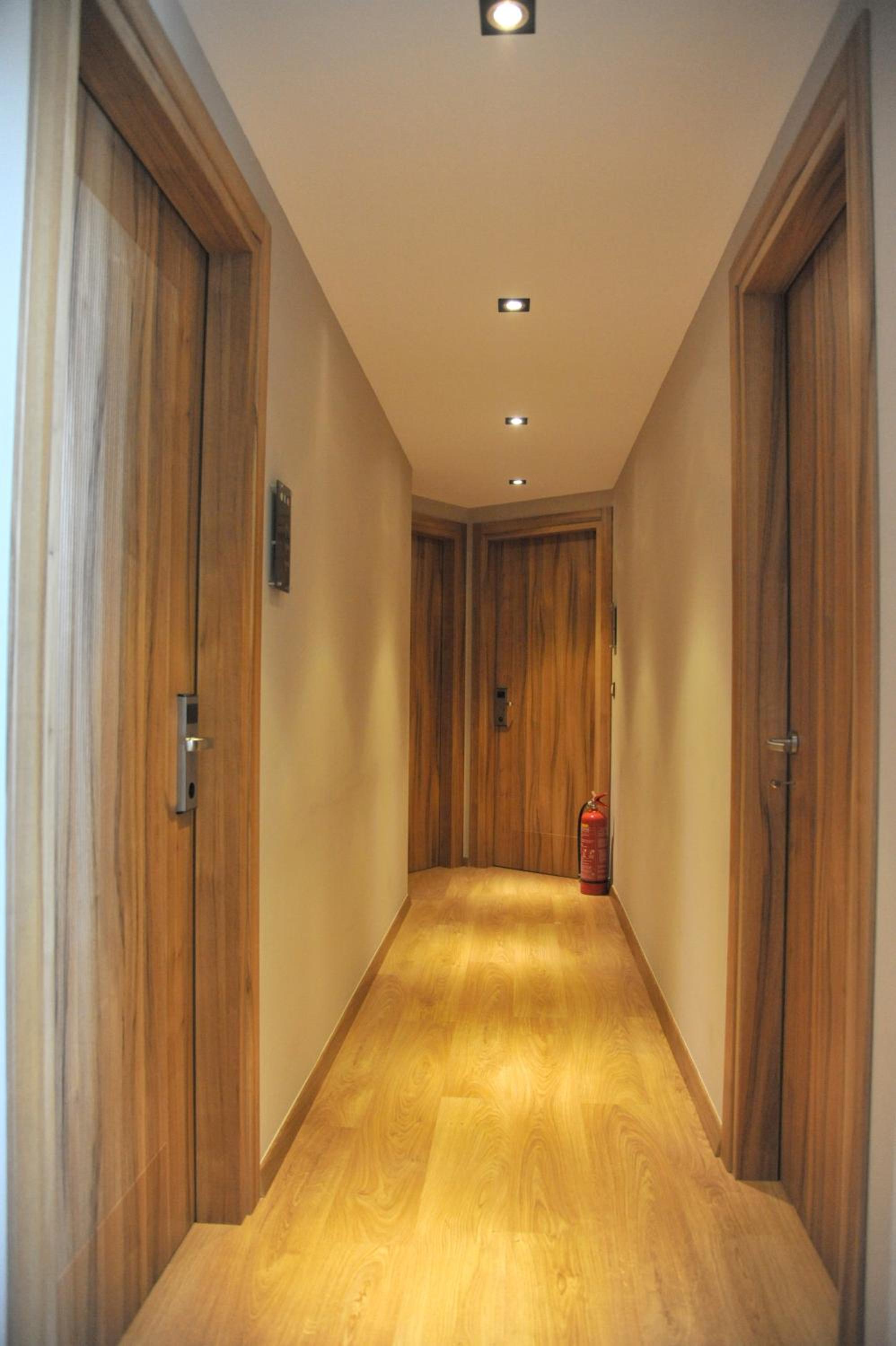 Elements Rooms & Apartments