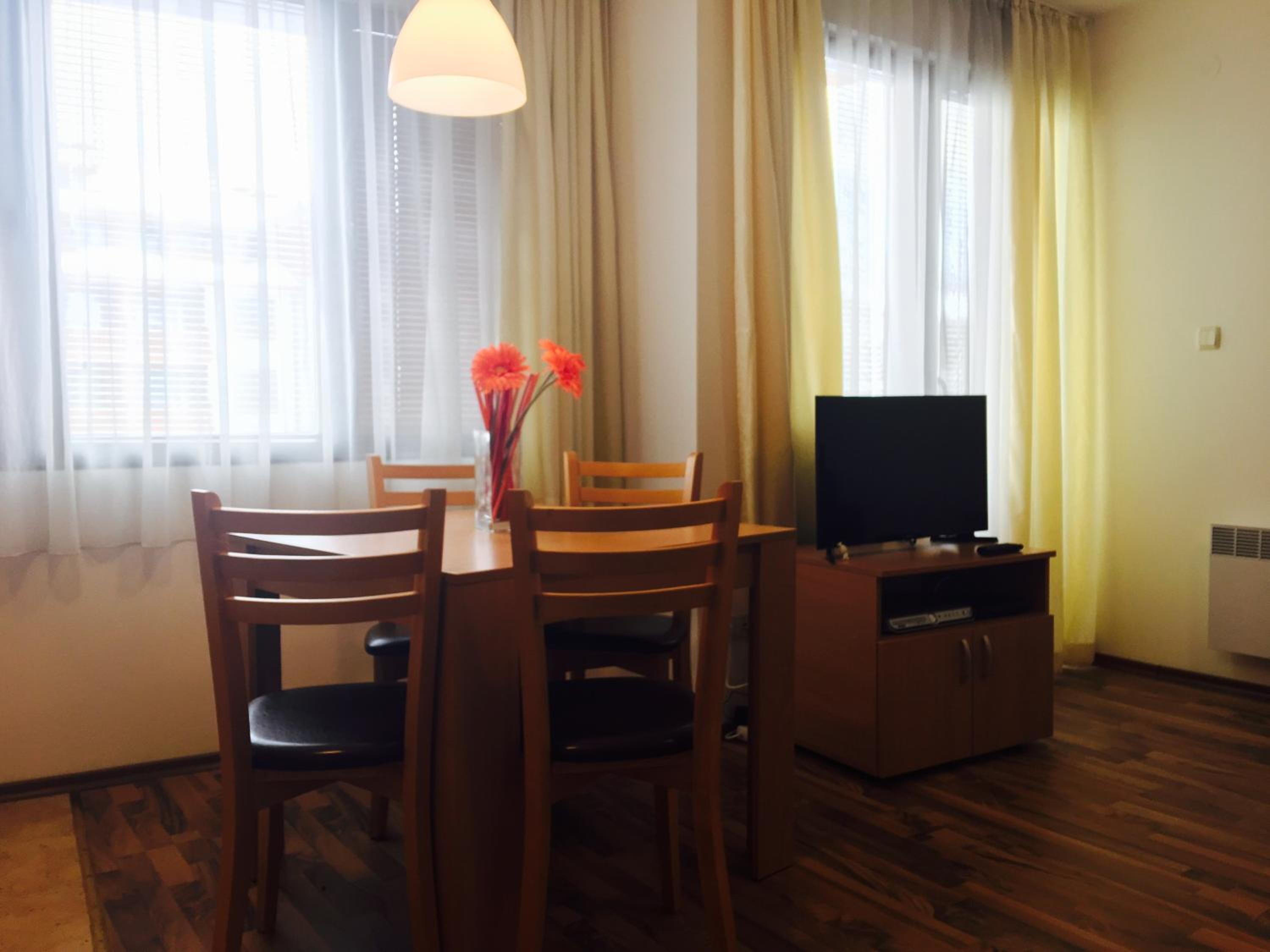 Ramada 2 Boutique Apartment near Ski Road