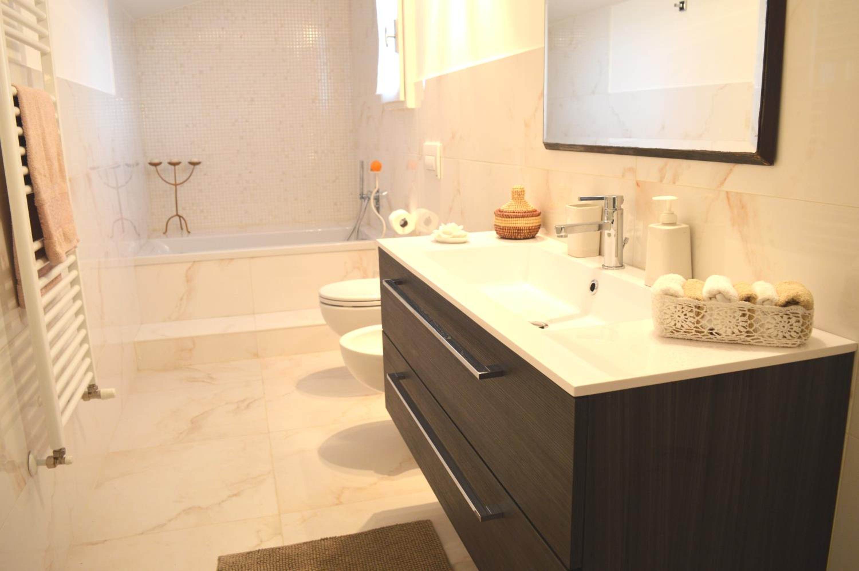 San Marco Suite Center