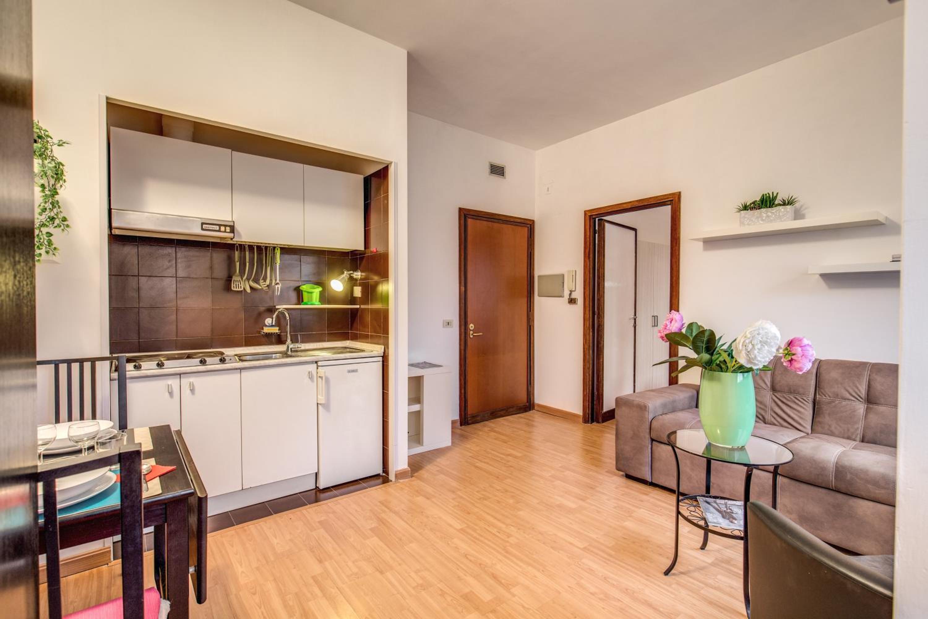 M&L Apartments - Ardesia Colosseo