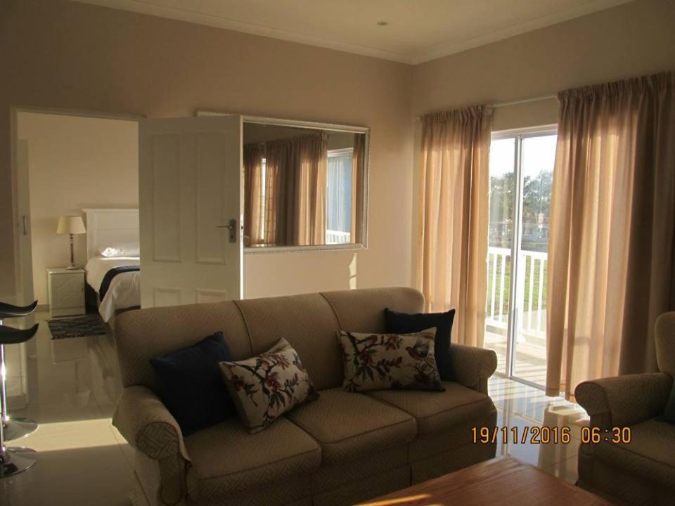 Broadway Bay Accommodation view 5