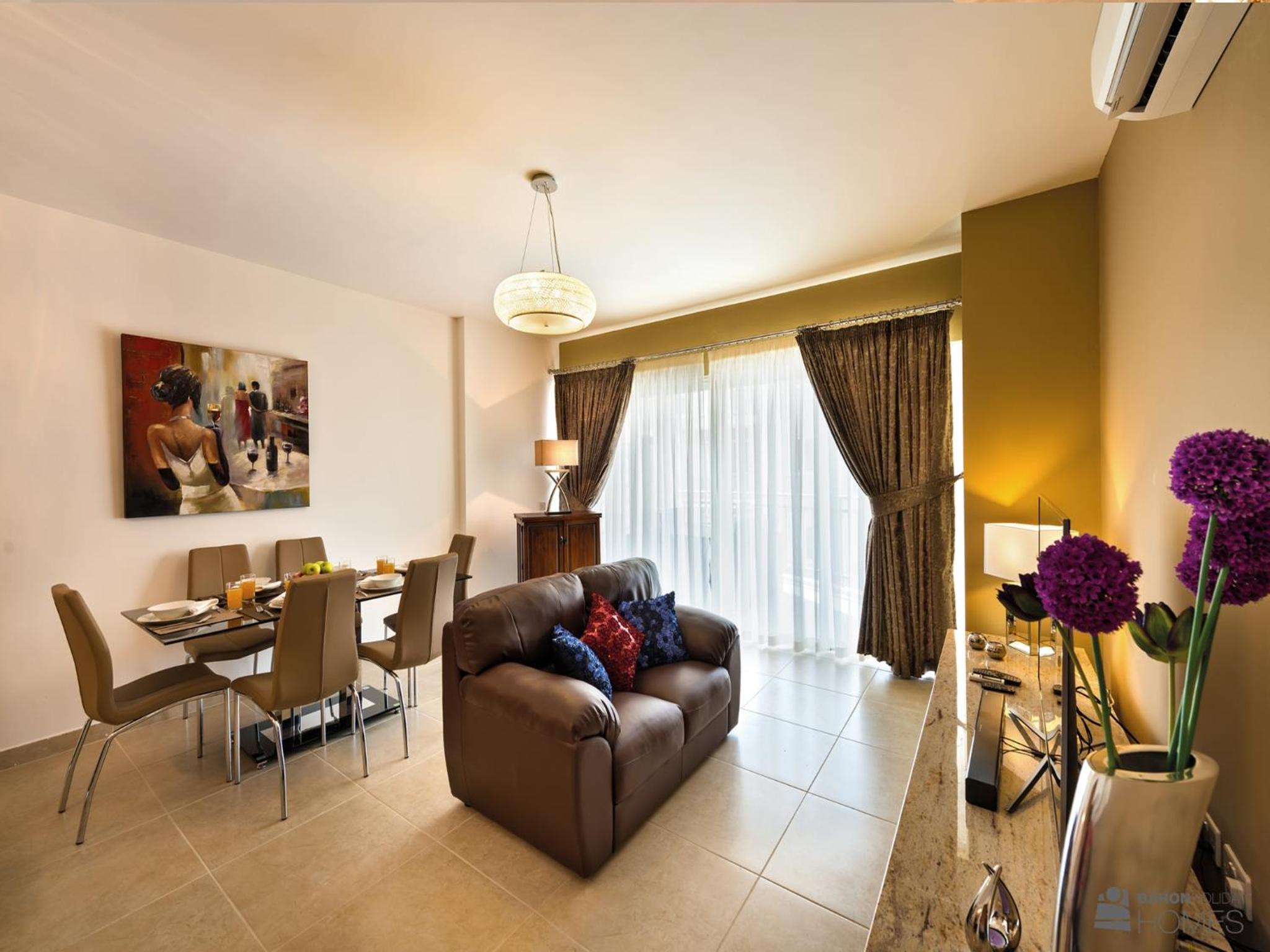 Hillock Residence Apartments