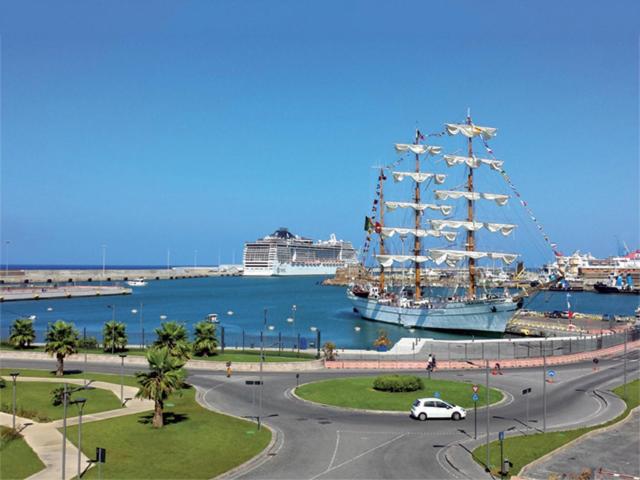Tourist apartment-La Casa del Porto- alloggio turistico