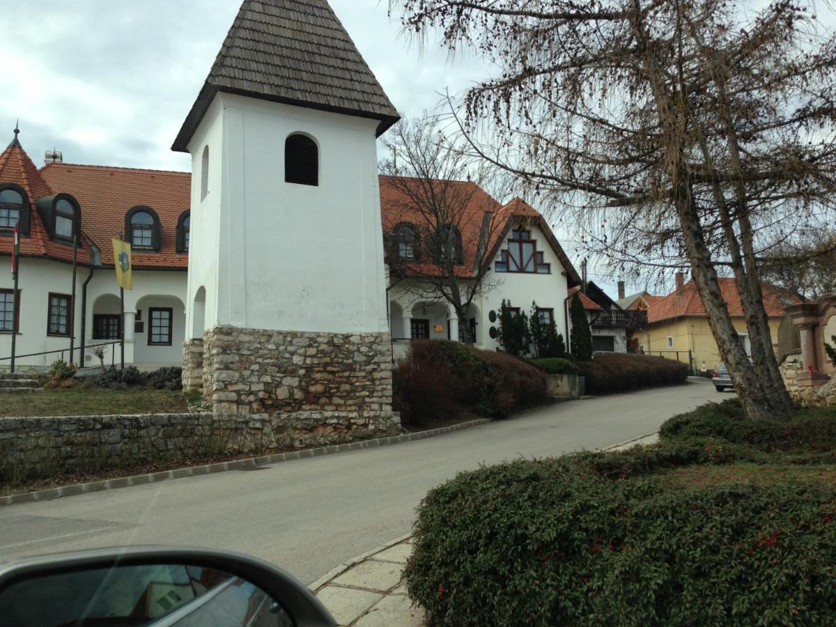 Photo 26